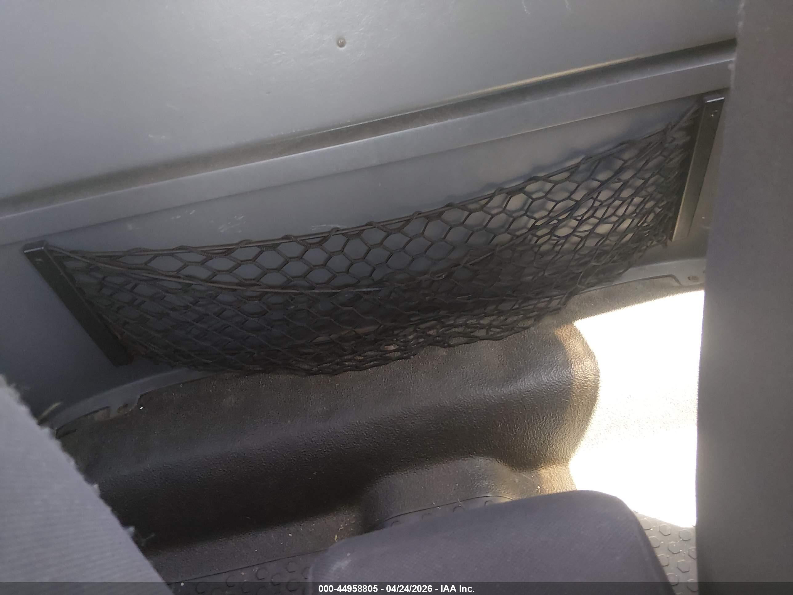 FORD RANGER image 8