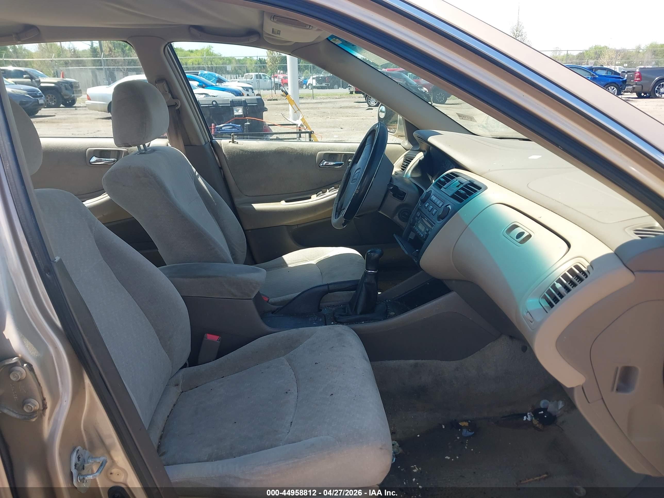HONDA ACCORD image 5