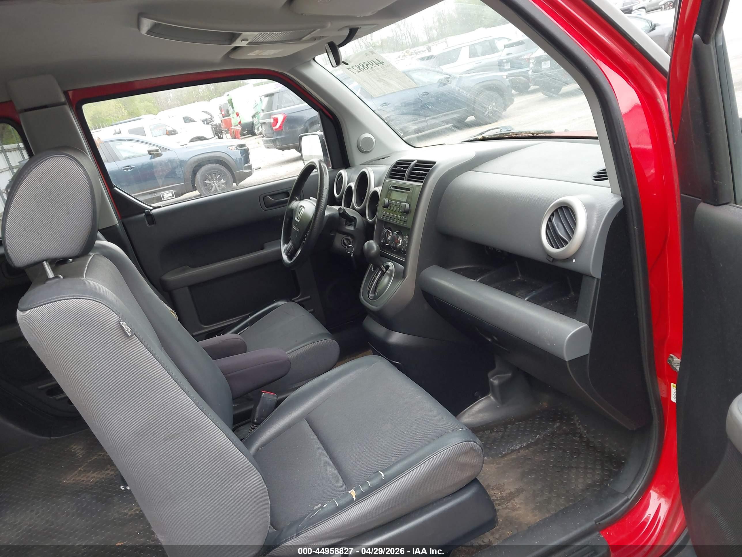 HONDA ELEMENT image 5