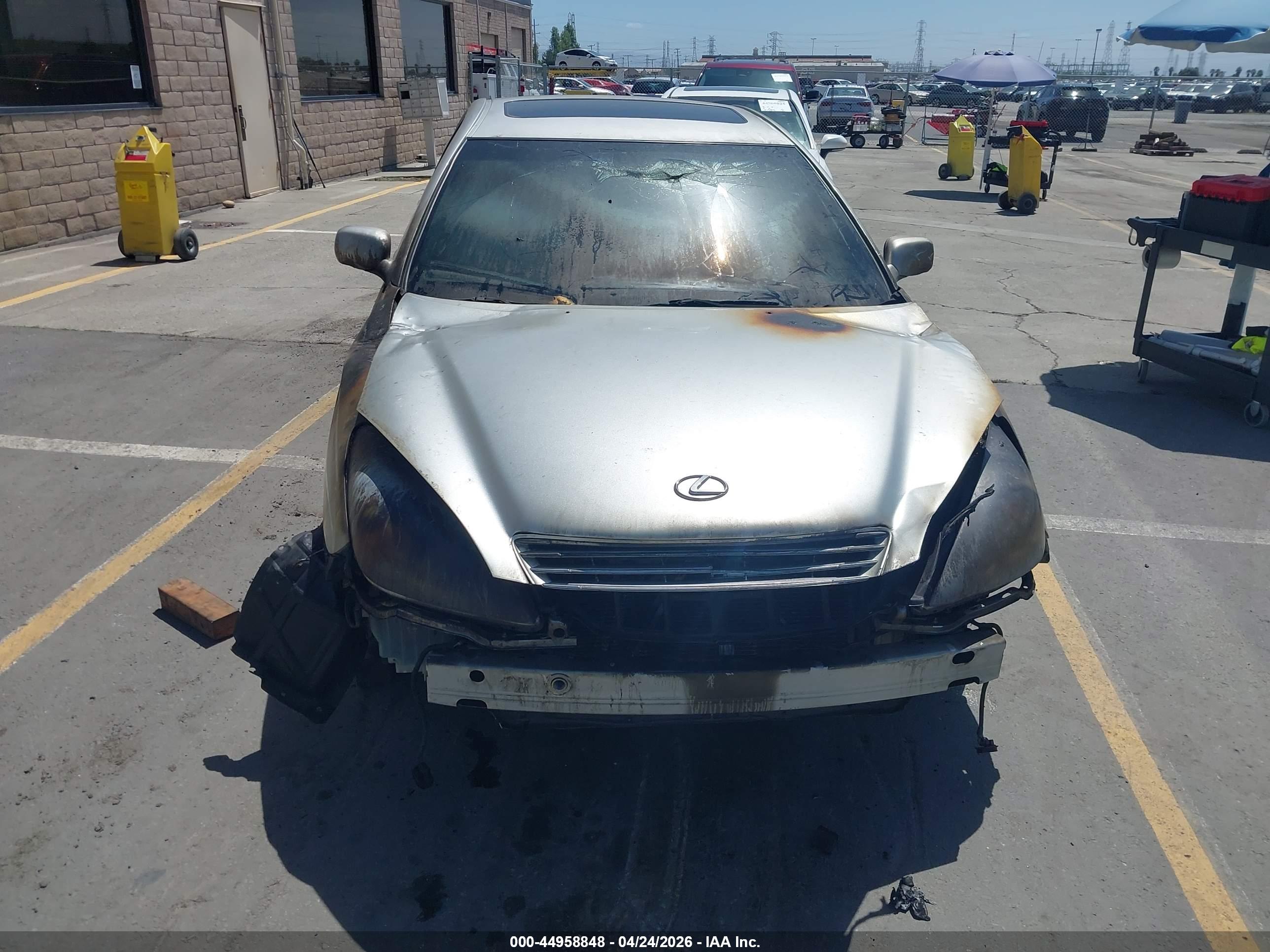 LEXUS ES image 6