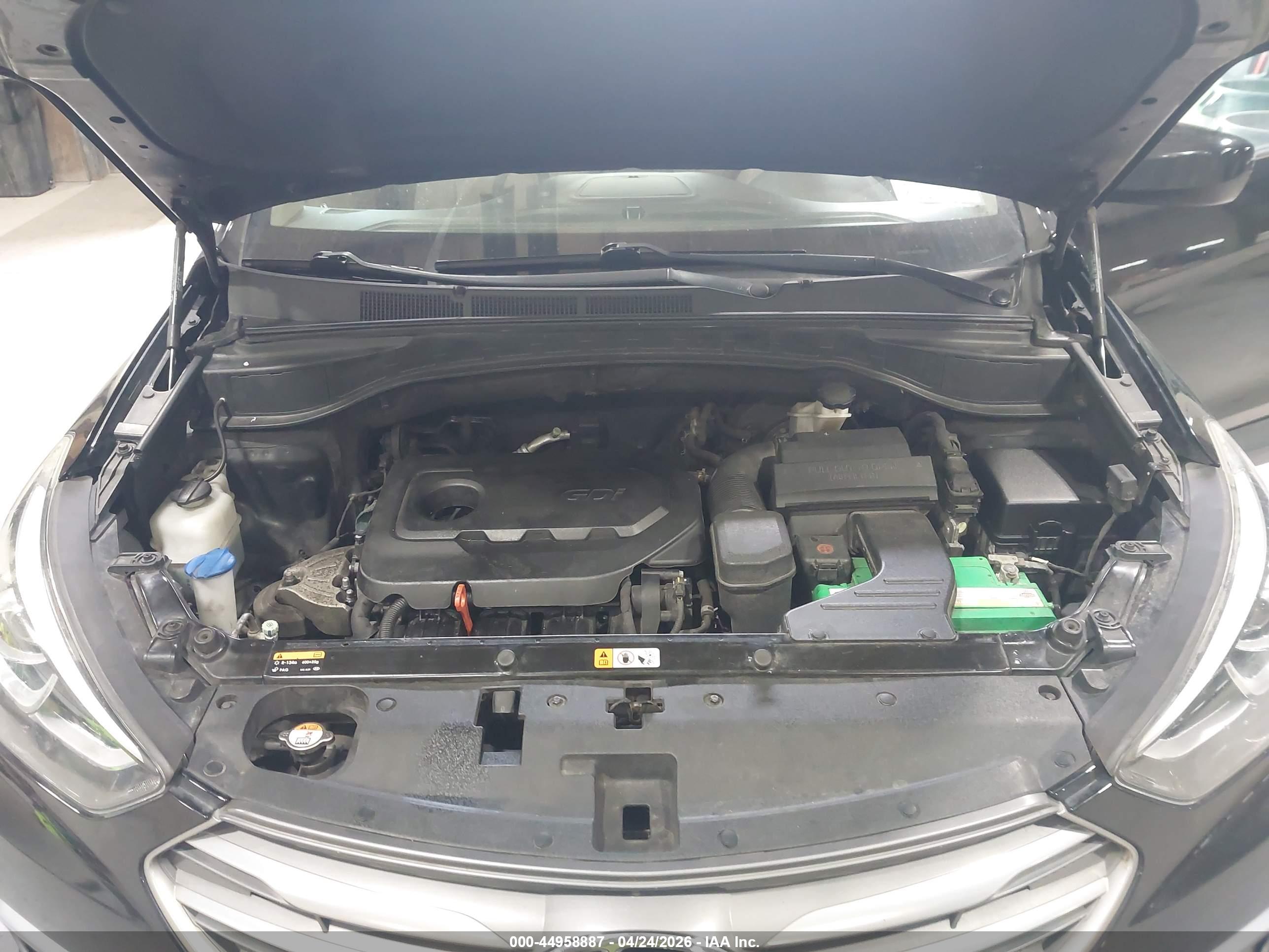 HYUNDAI SANTA image 10