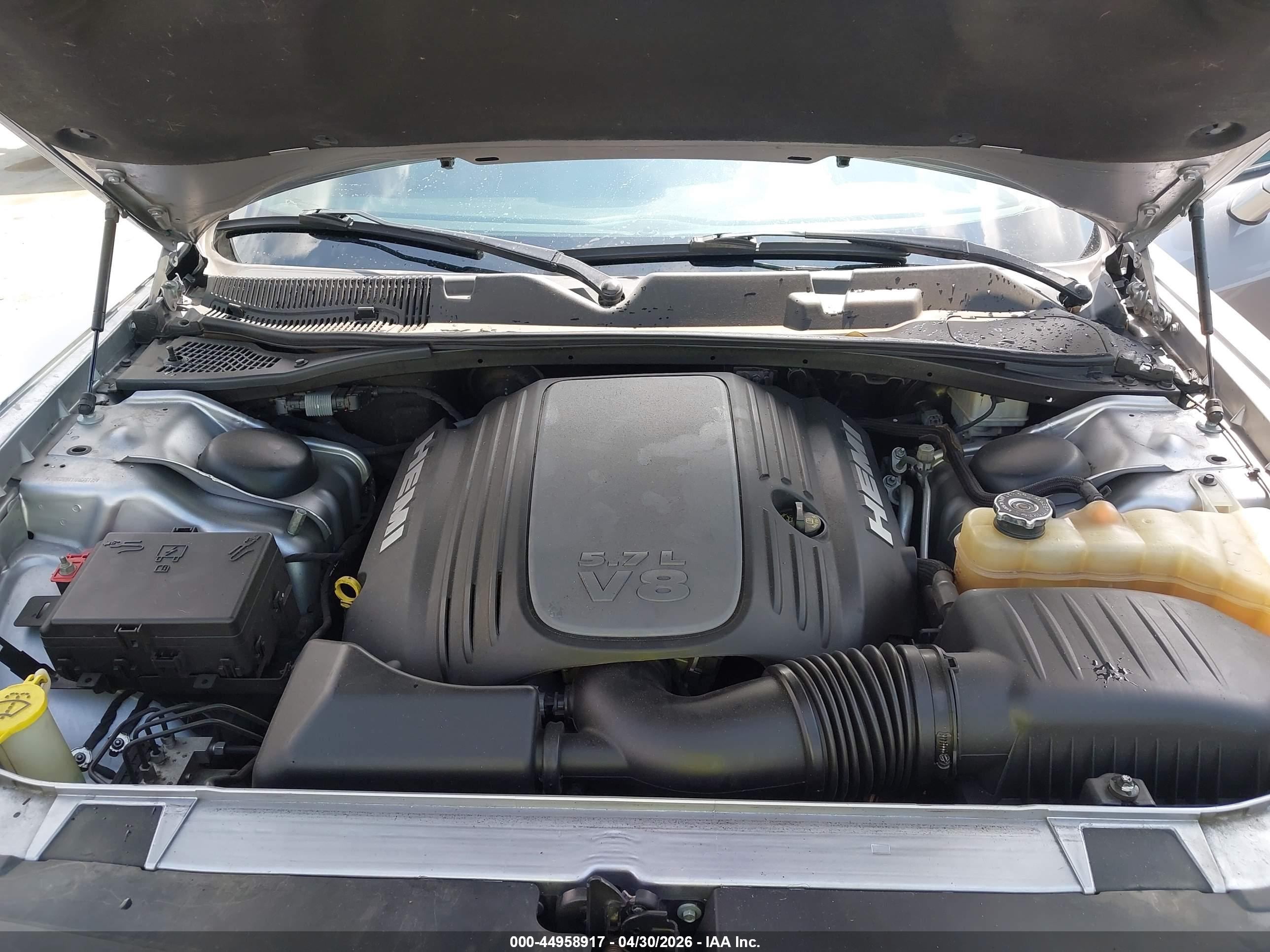 DODGE CHALLENGER image 10