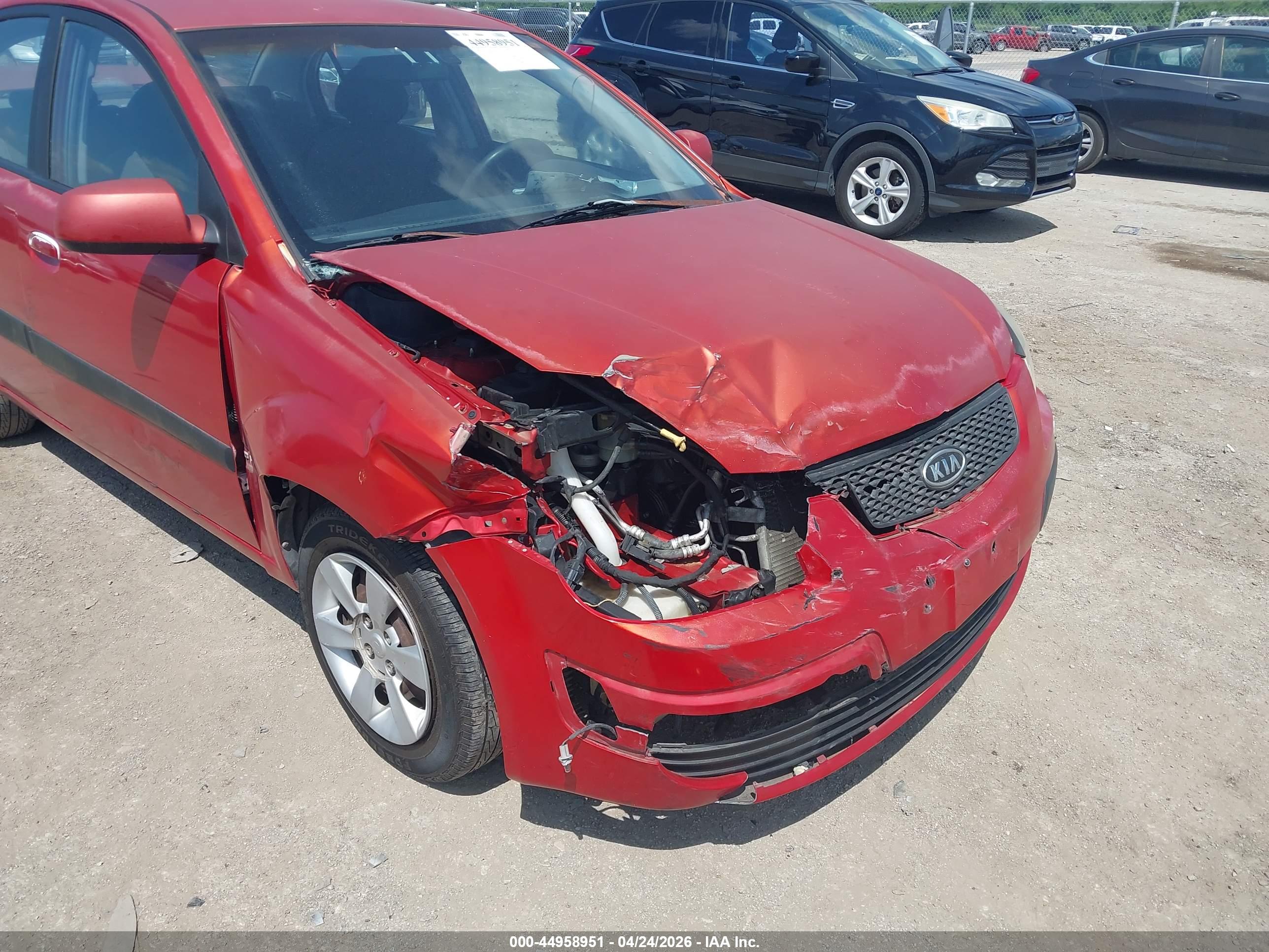KIA RIO image 6