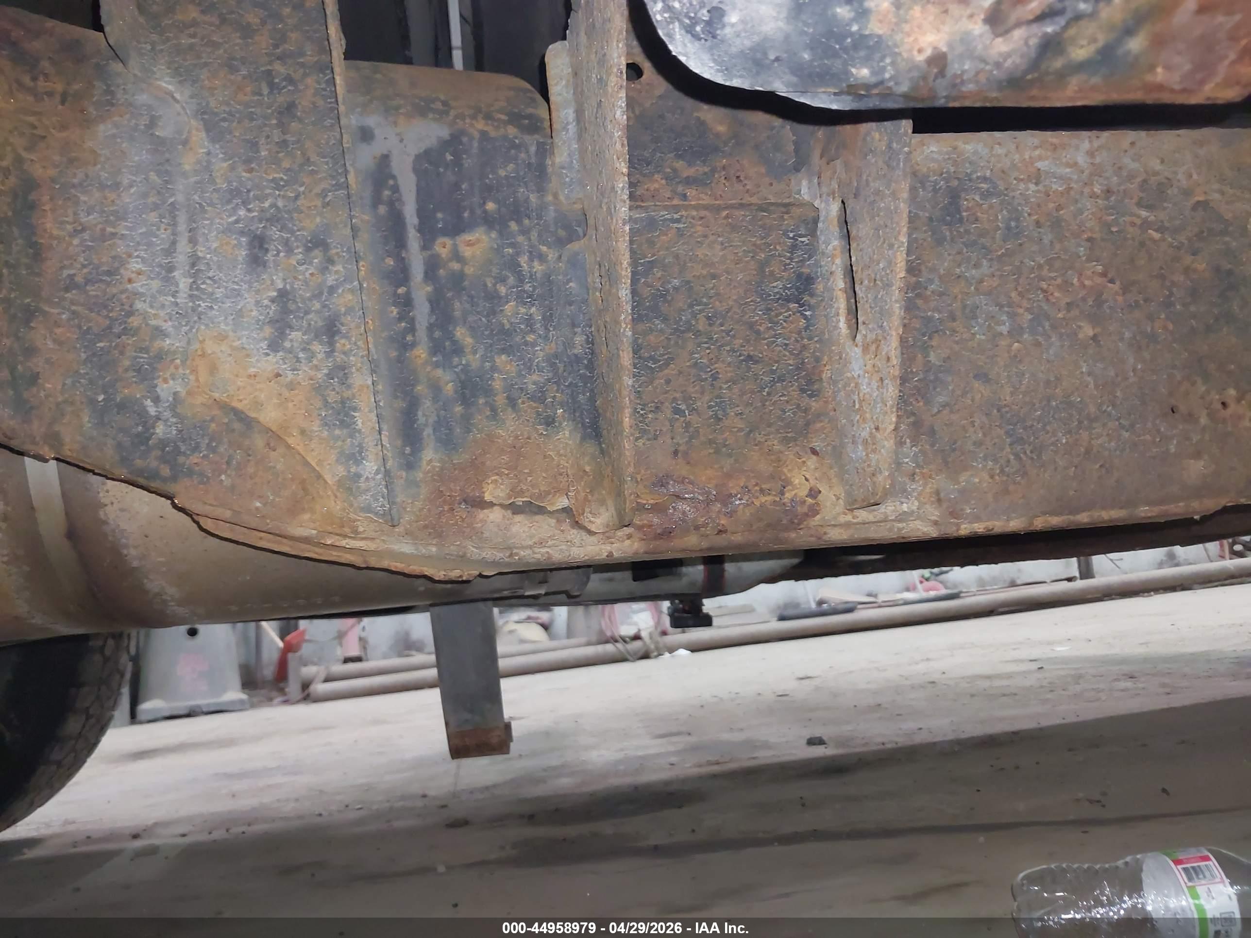 CHEVROLET SILVERADO image 6