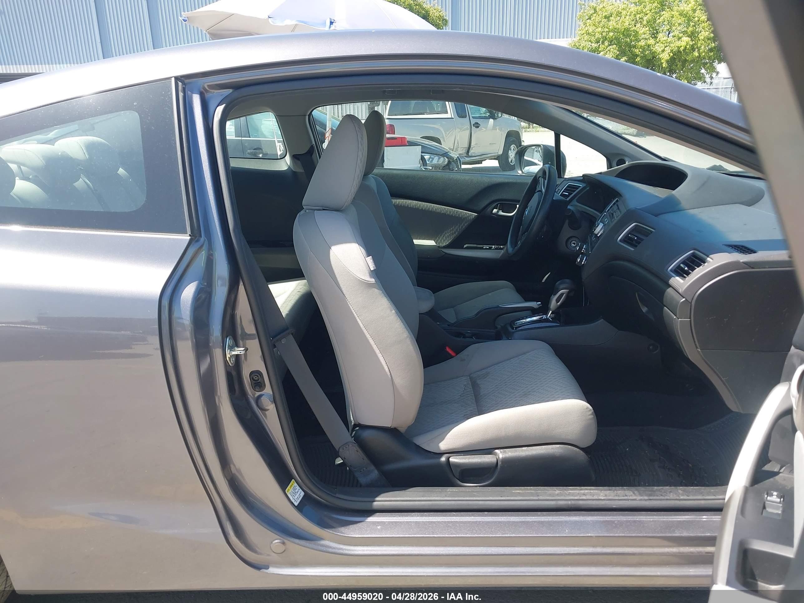 HONDA CIVIC image 5