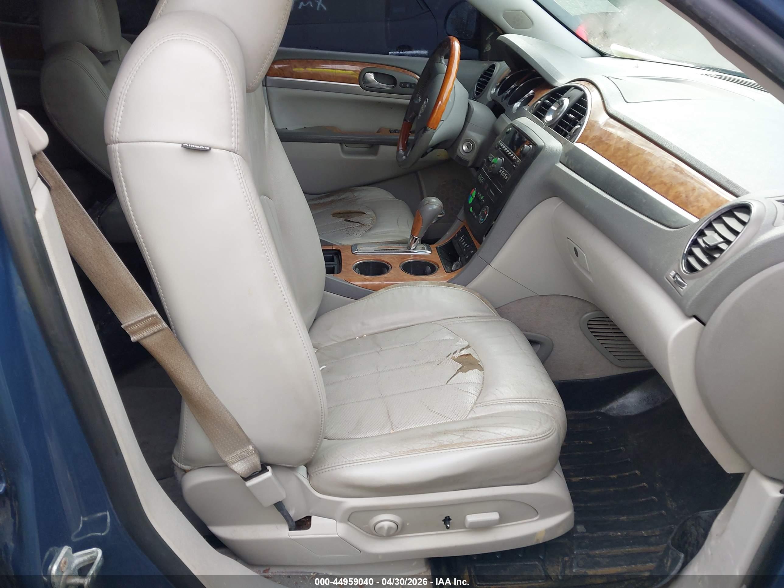 BUICK ENCLAVE image 5