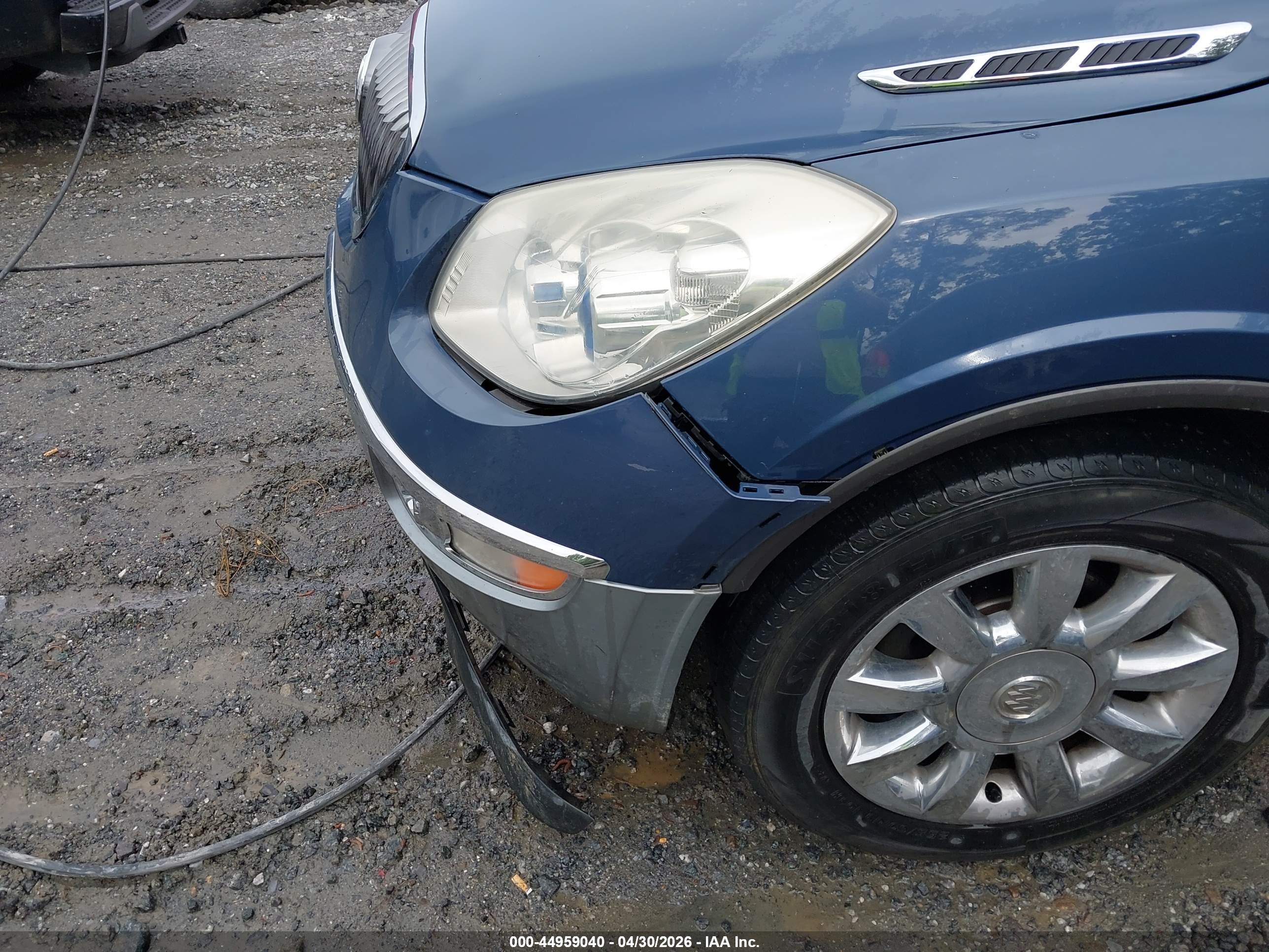 BUICK ENCLAVE image 6