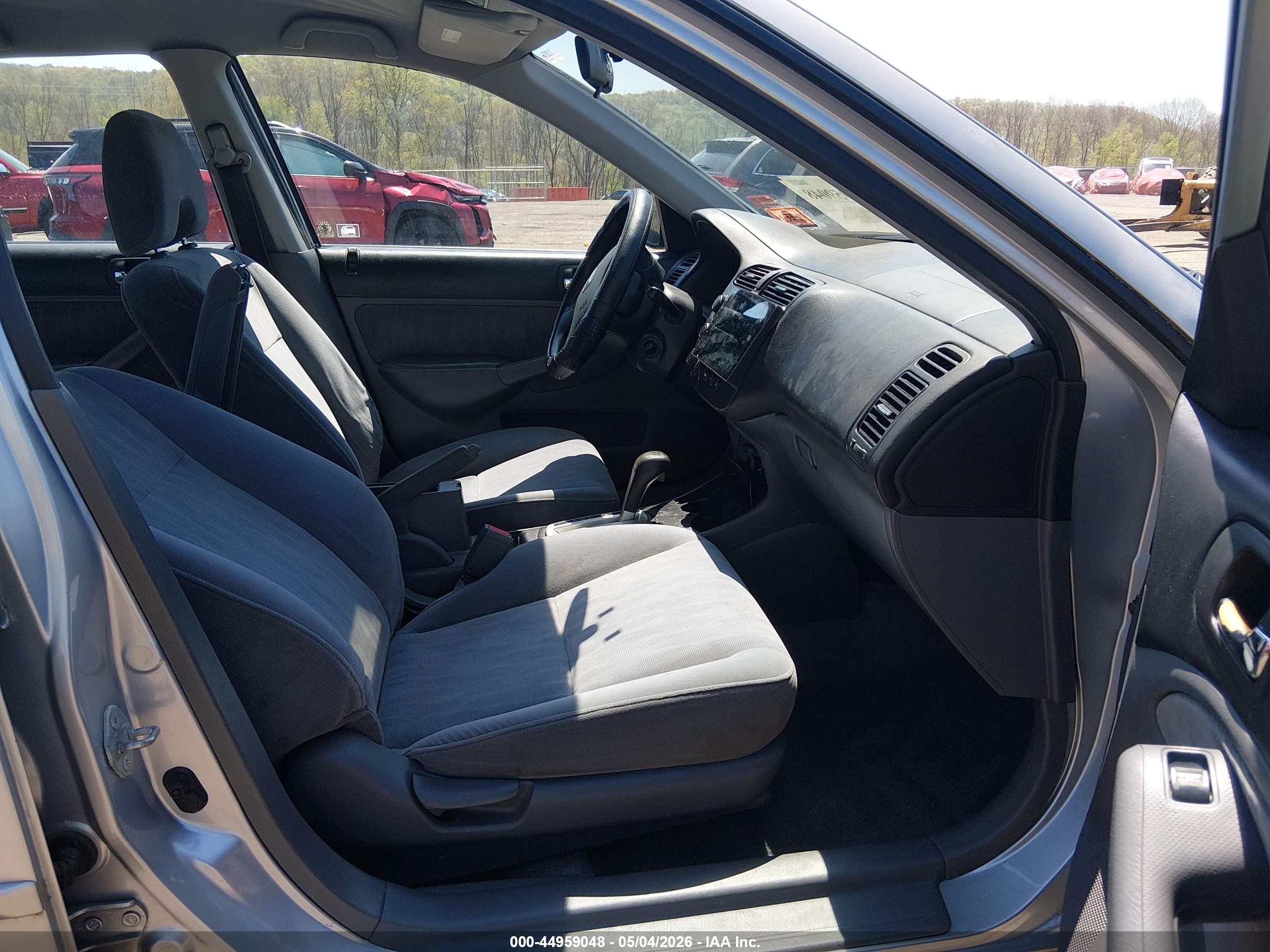HONDA CIVIC image 5