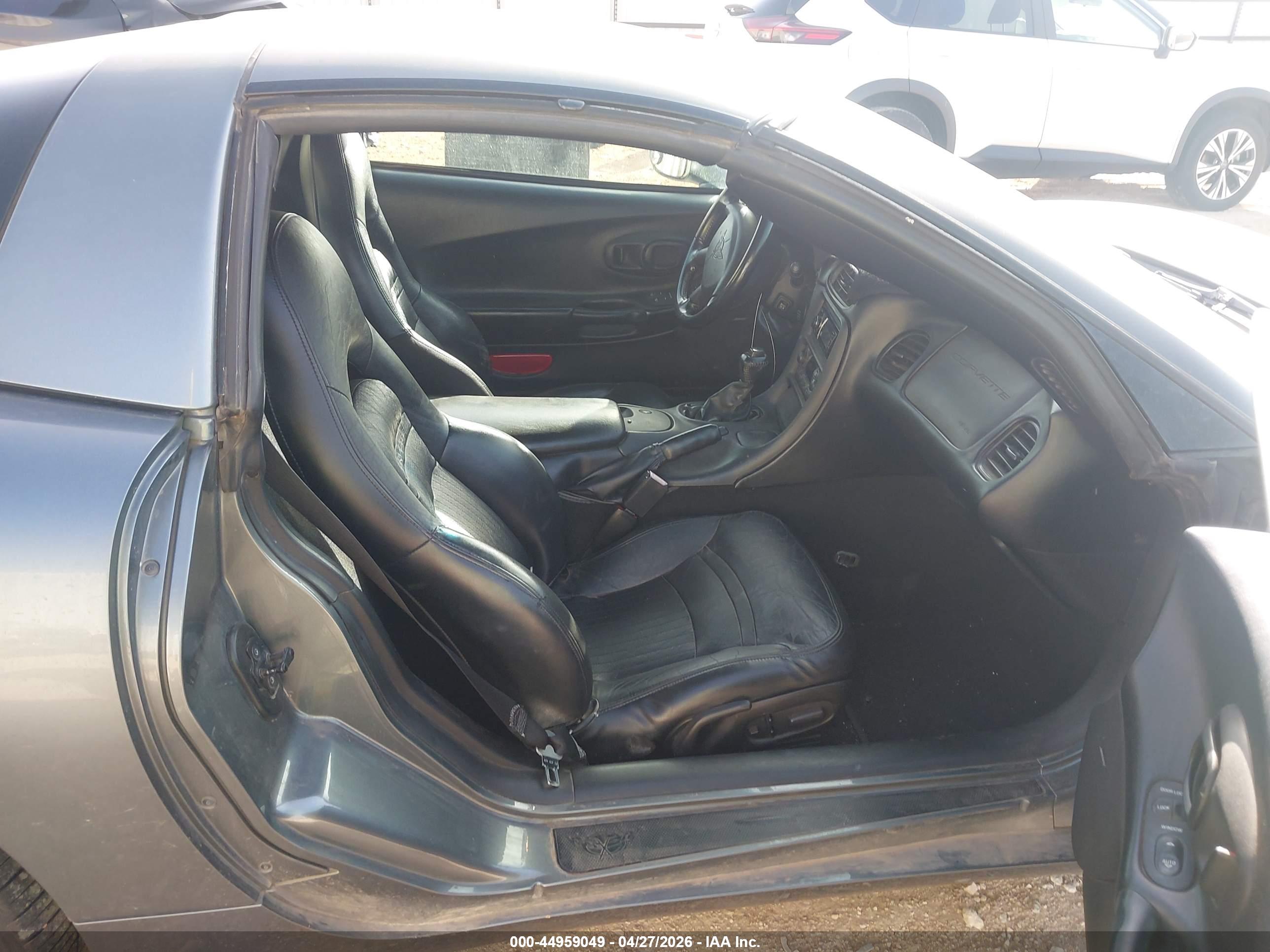 CHEVROLET CORVETTE image 5
