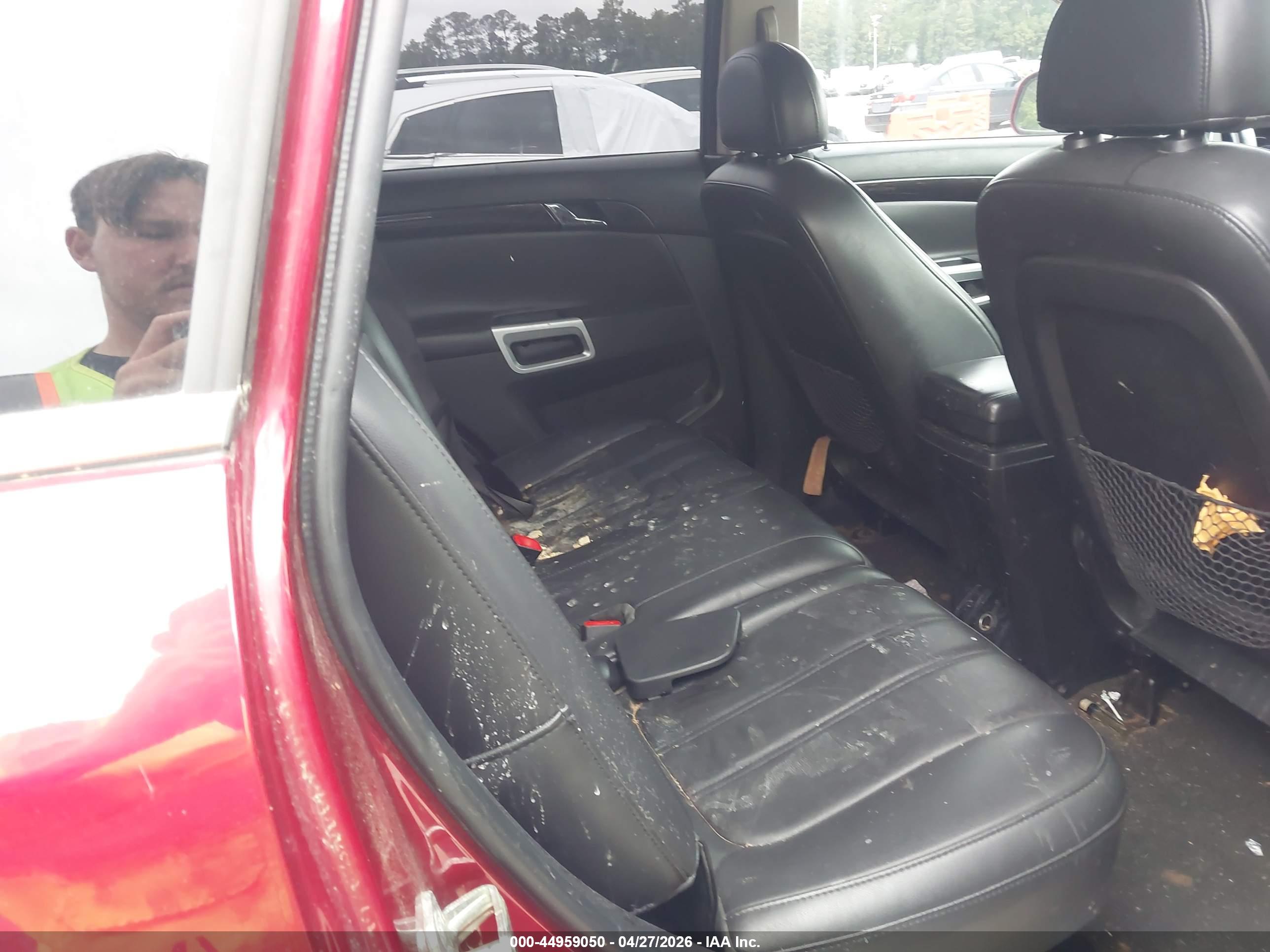 CHEVROLET CAPTIVA image 8