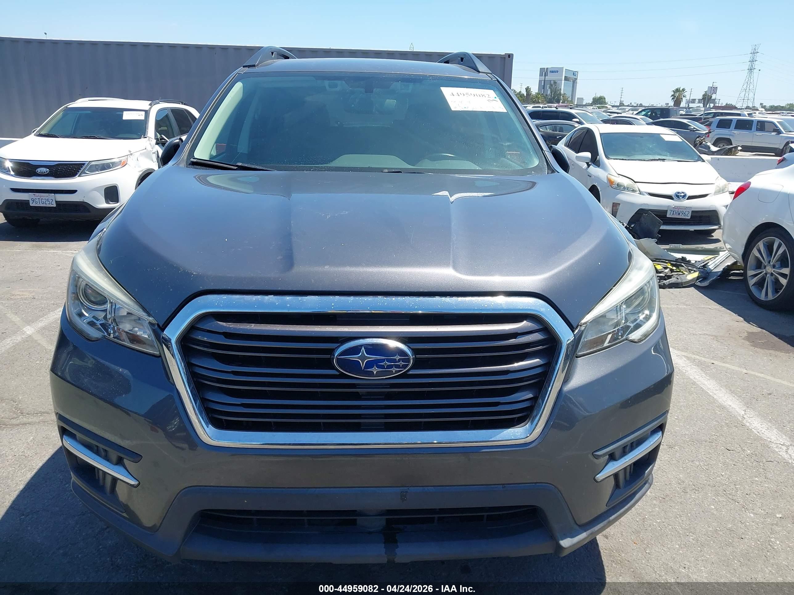 SUBARU ASCENT image 6