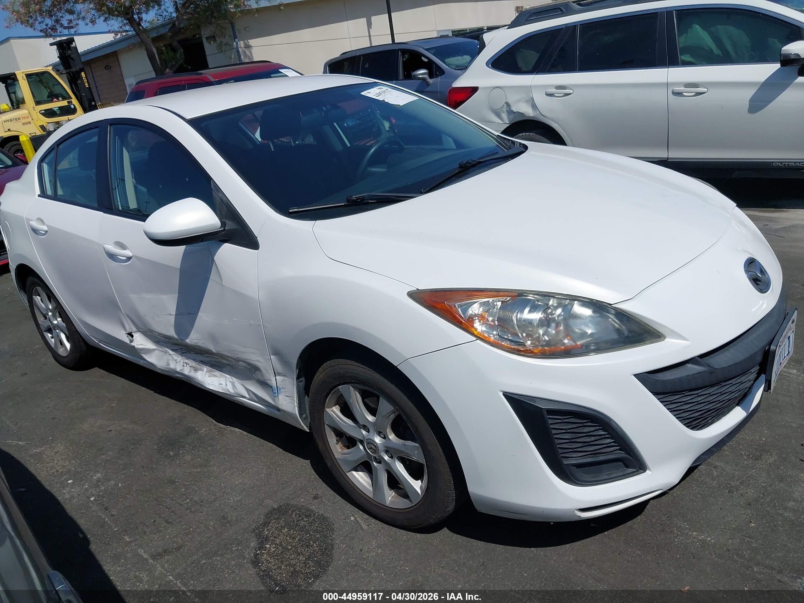 MAZDA MAZDA3 image 6