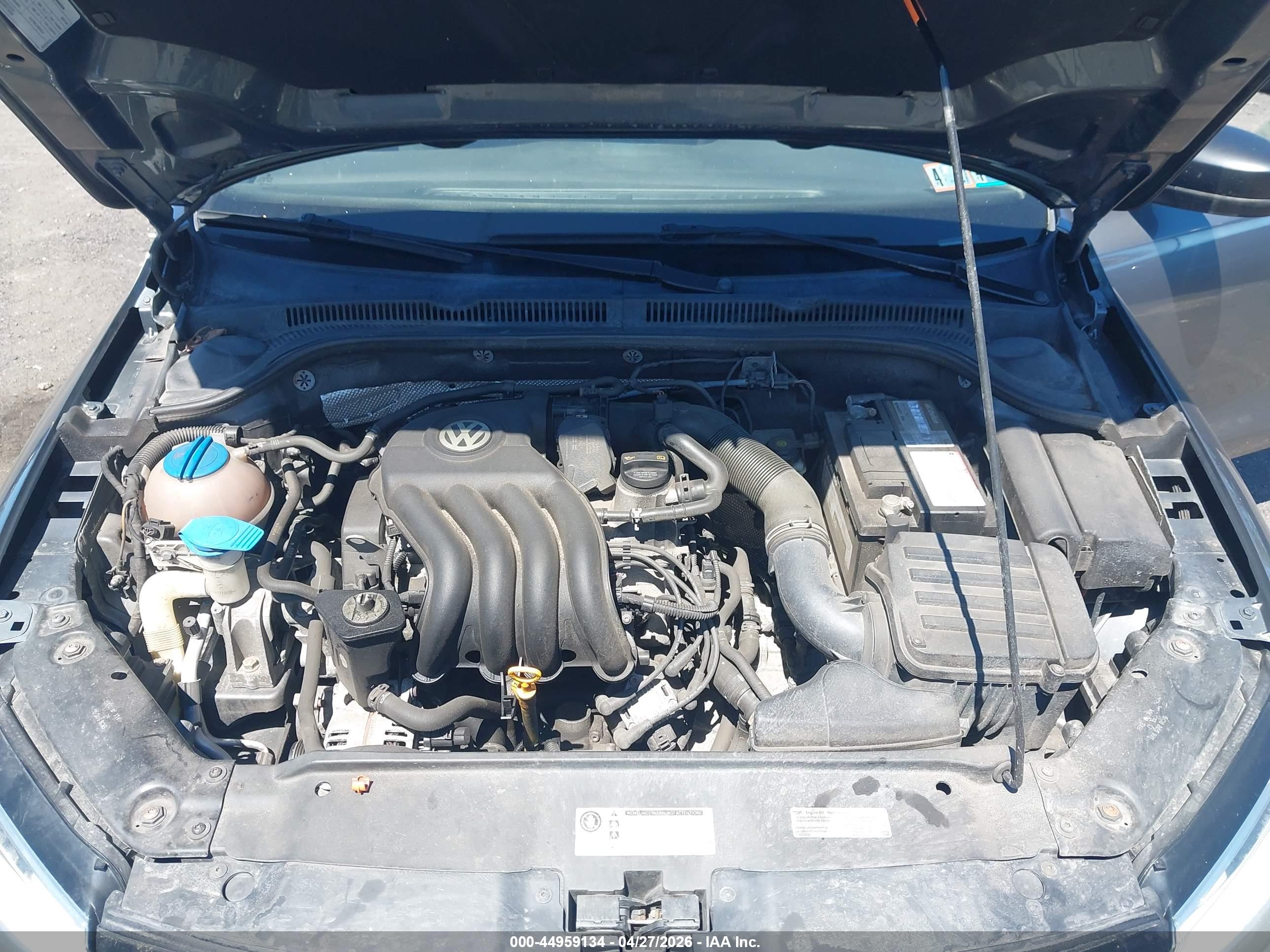 VOLKSWAGEN JETTA image 10