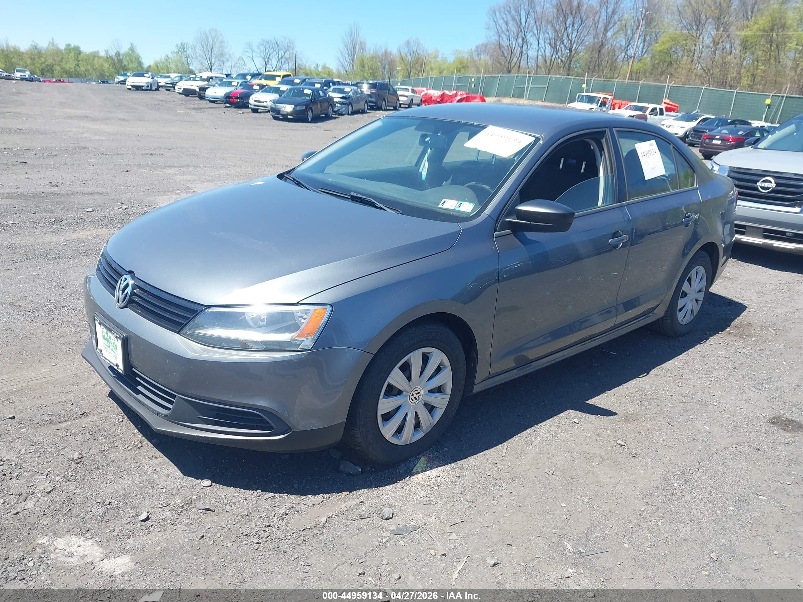 VOLKSWAGEN JETTA image 2