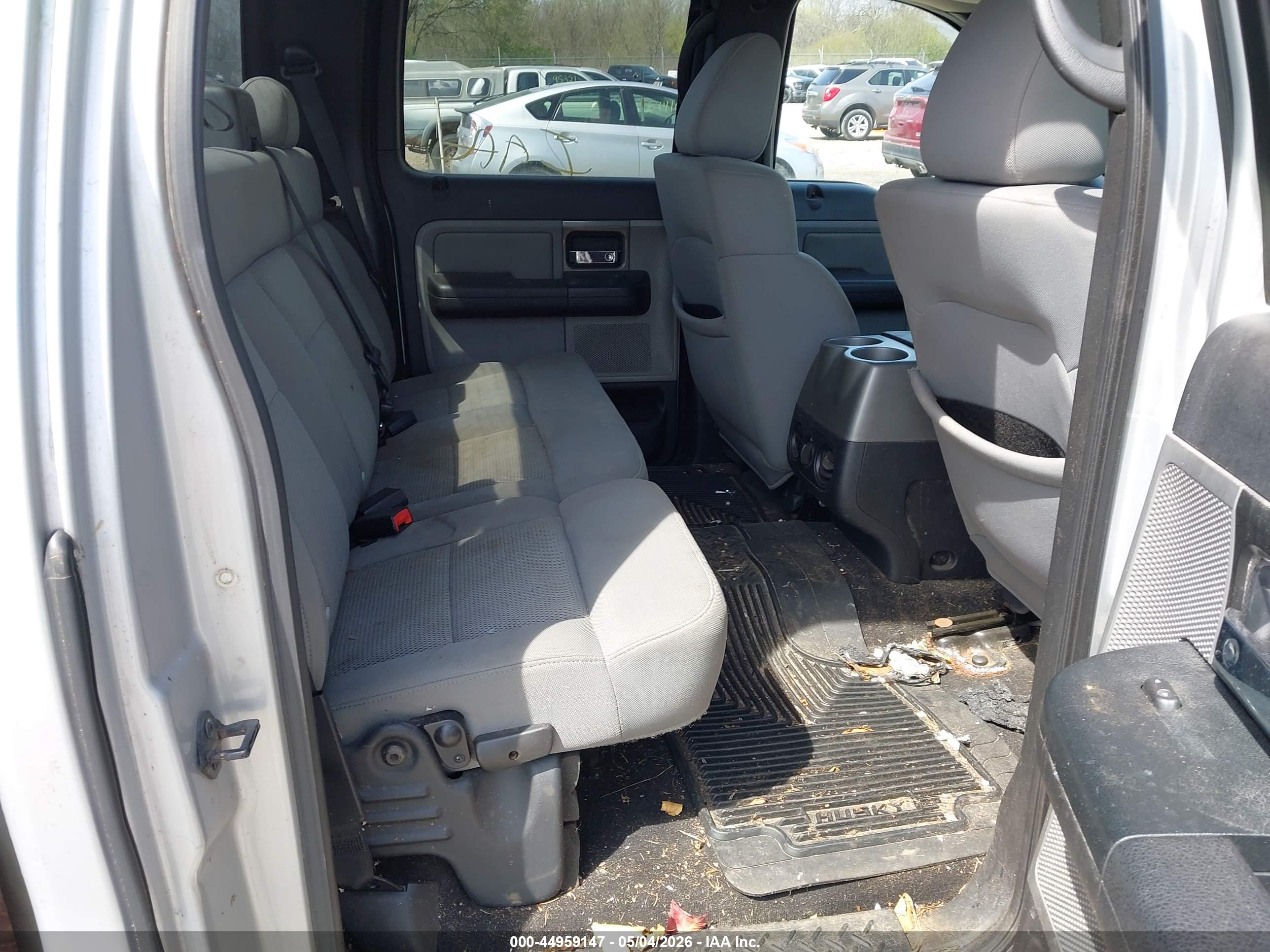 FORD F-150 image 8