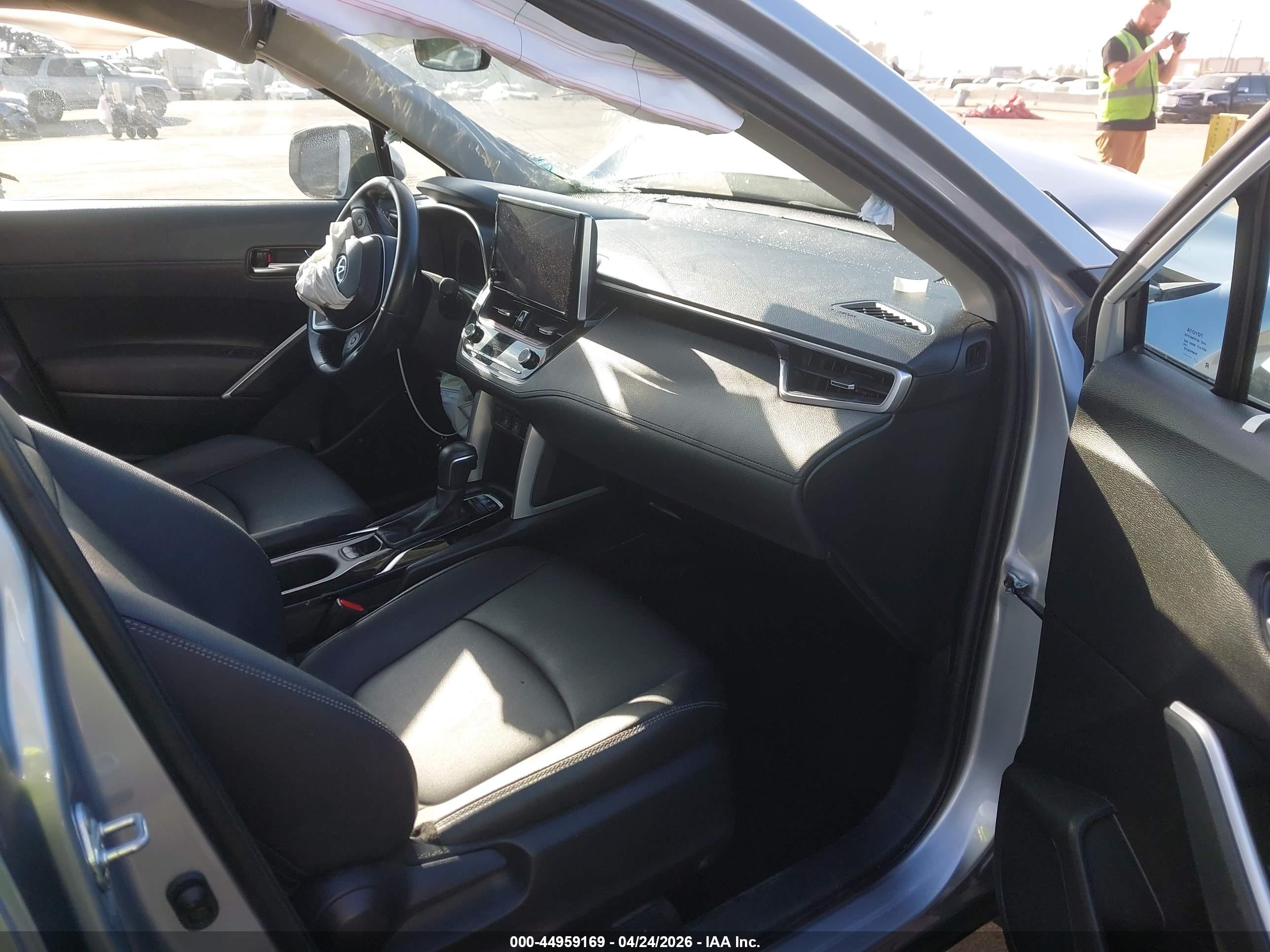 TOYOTA COROLLA image 5
