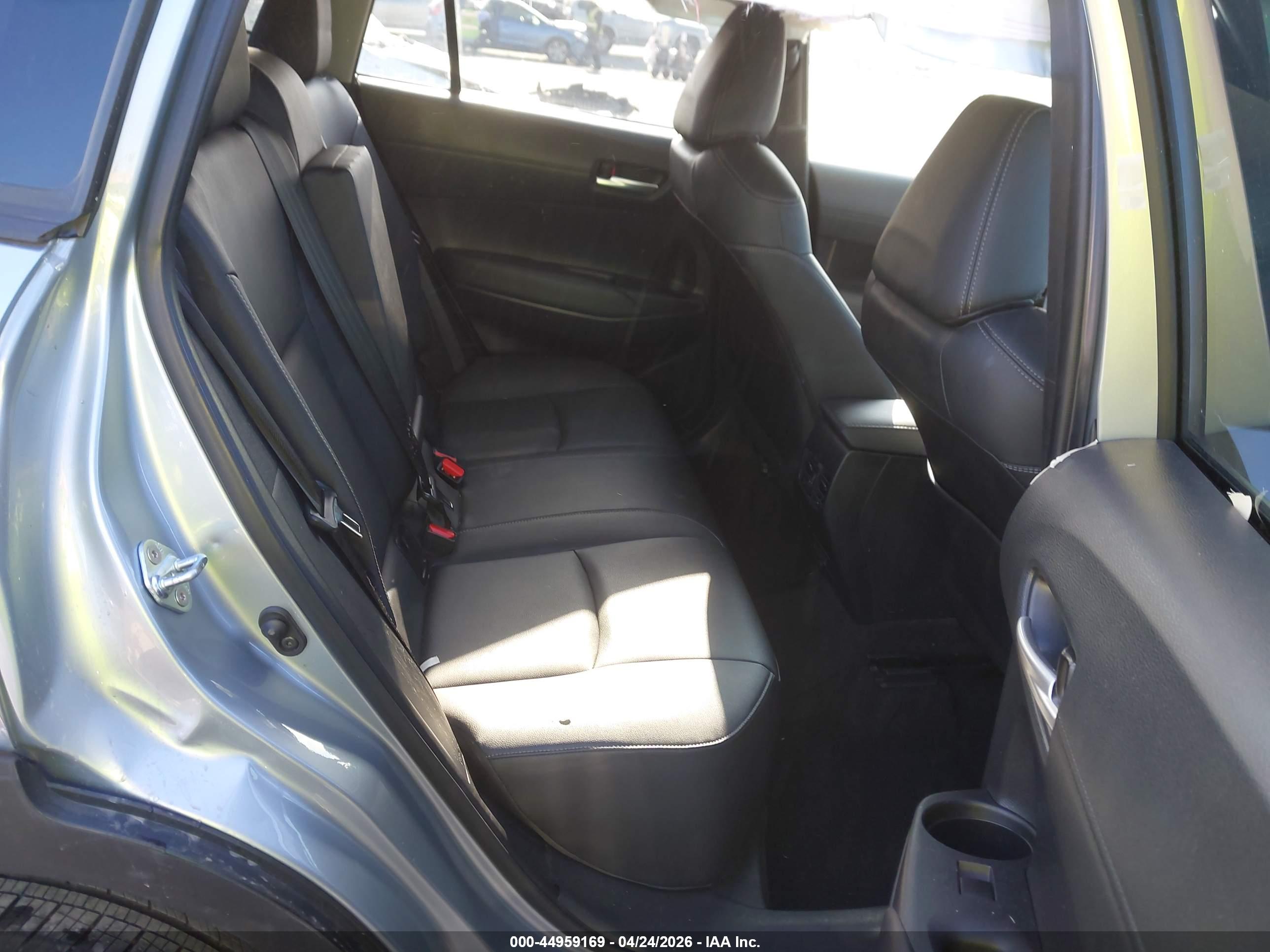 TOYOTA COROLLA image 8