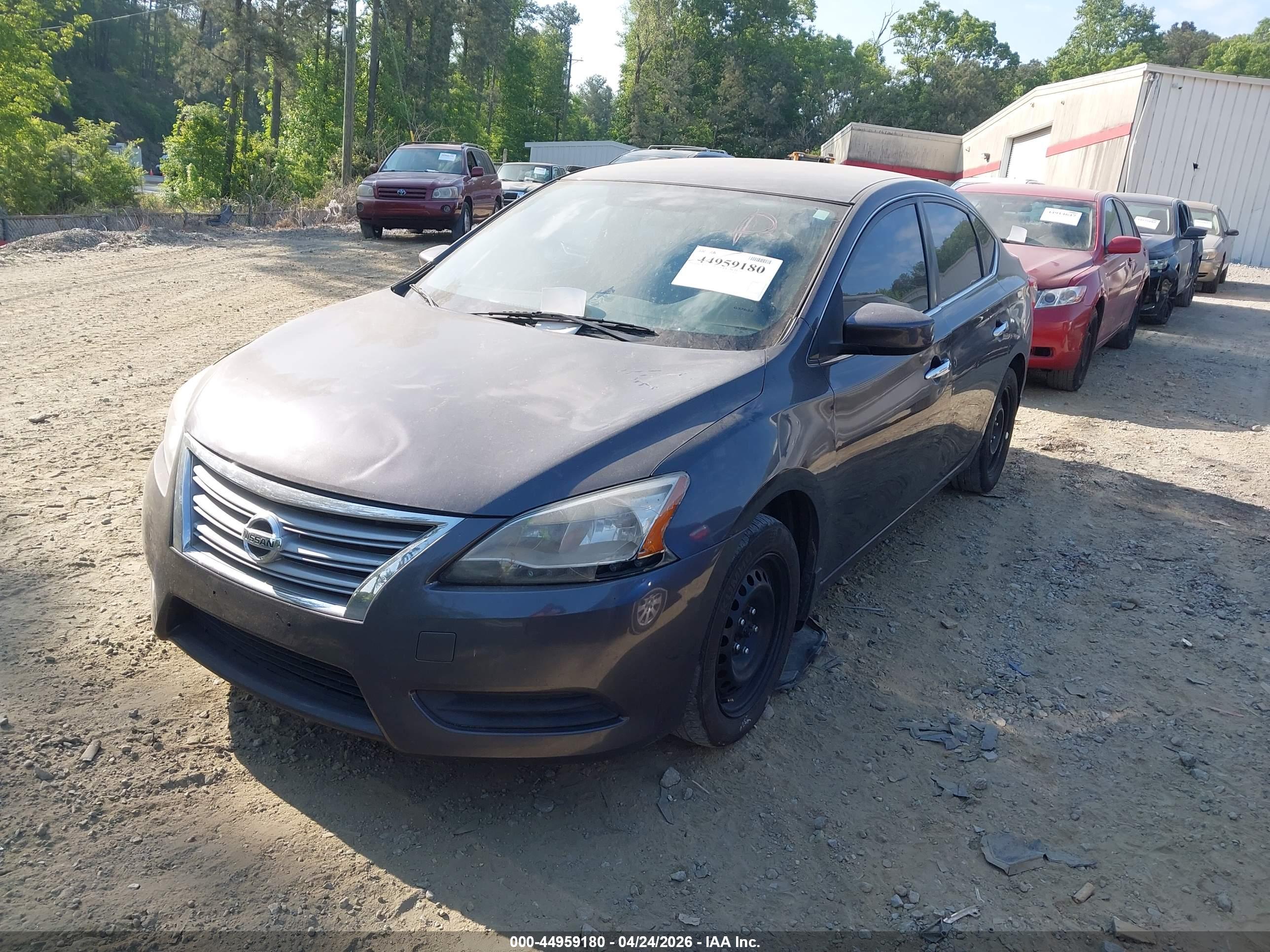 NISSAN SENTRA image 2