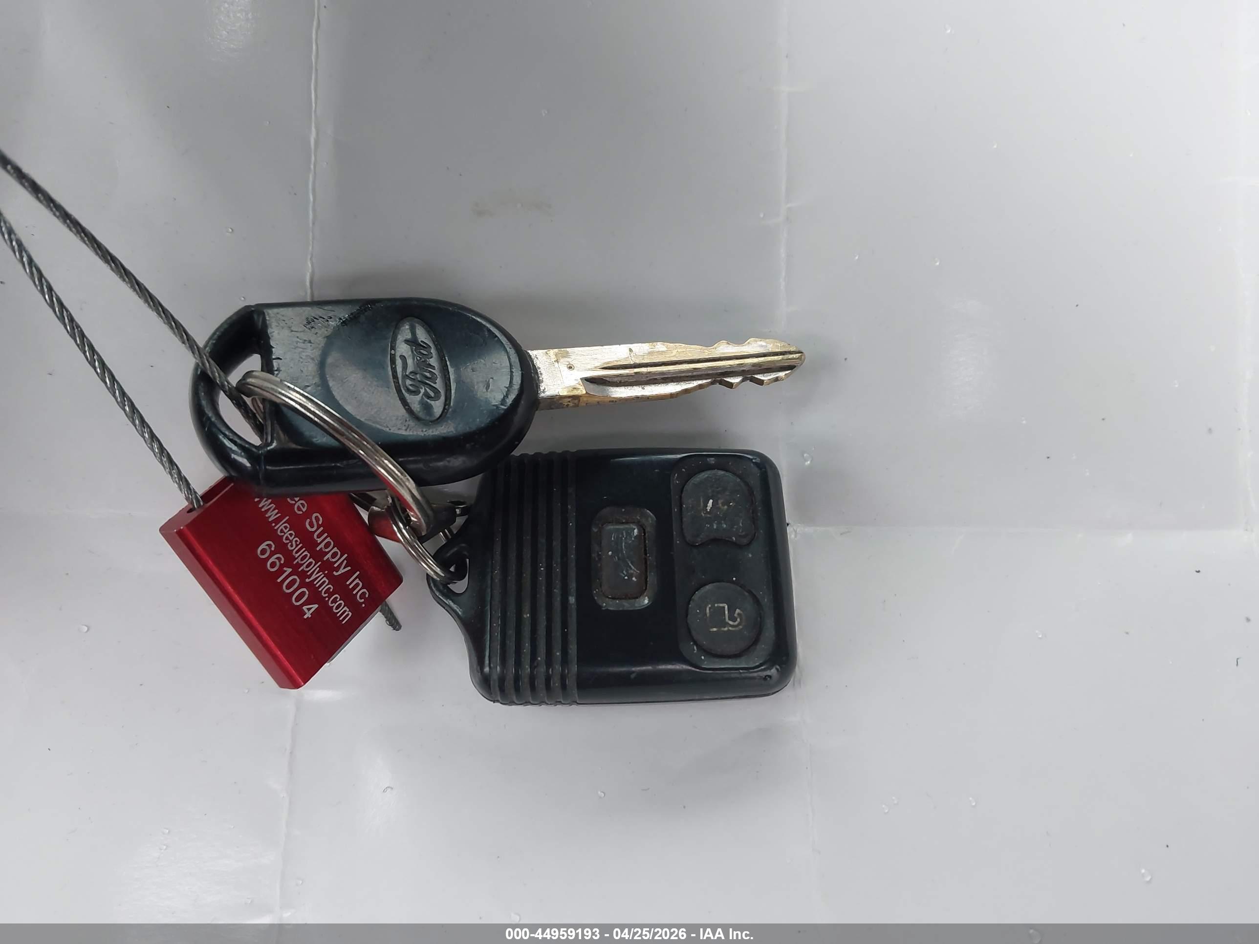 FORD F-150 image 11