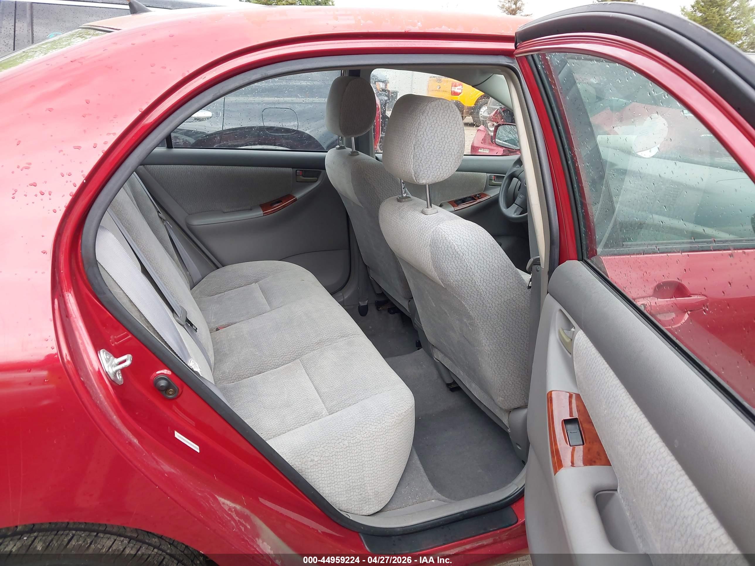 TOYOTA COROLLA image 8