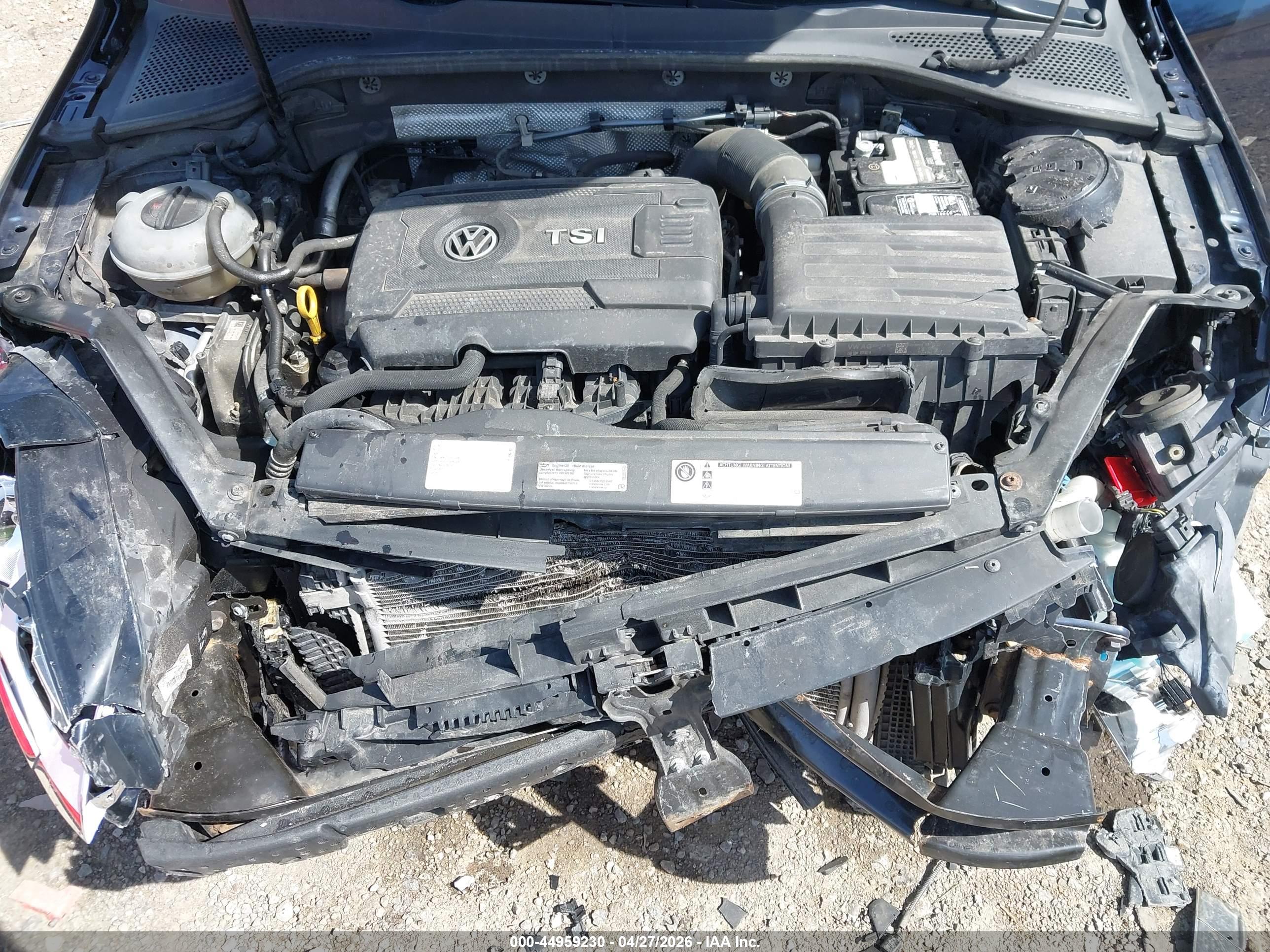 VOLKSWAGEN GOLF image 10
