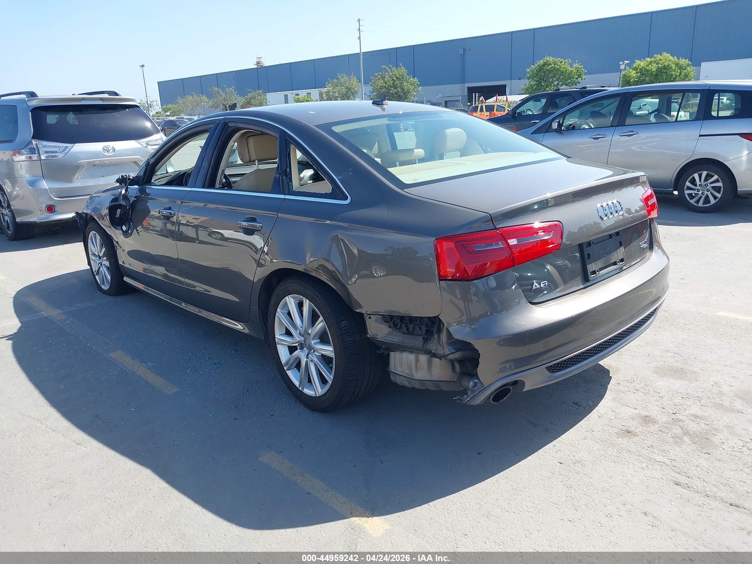 AUDI A6 image 3
