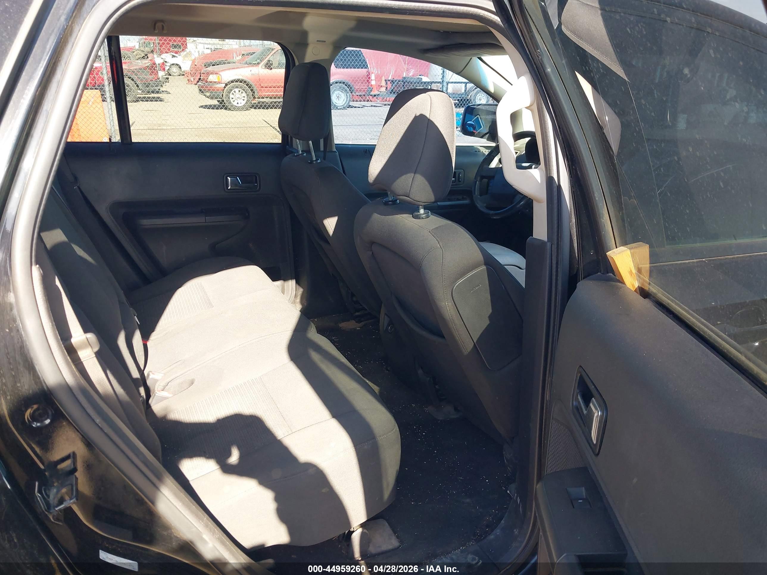 FORD EDGE image 8