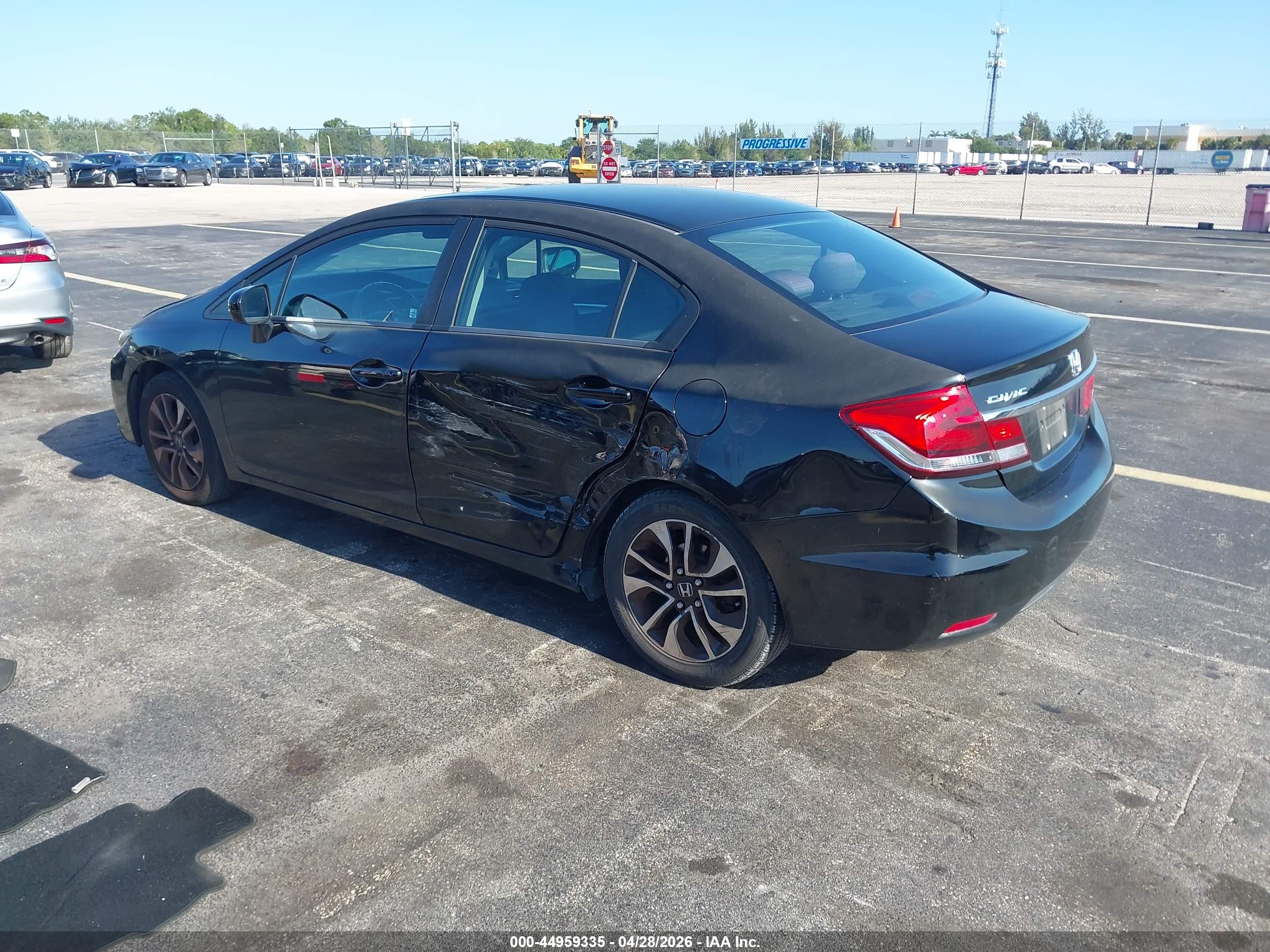 HONDA CIVIC image 3