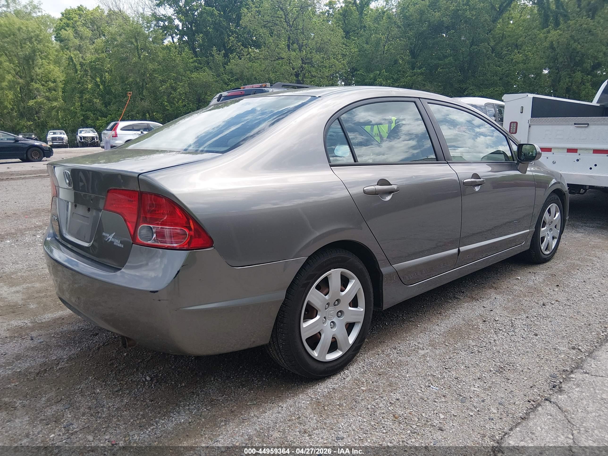 HONDA CIVIC image 4