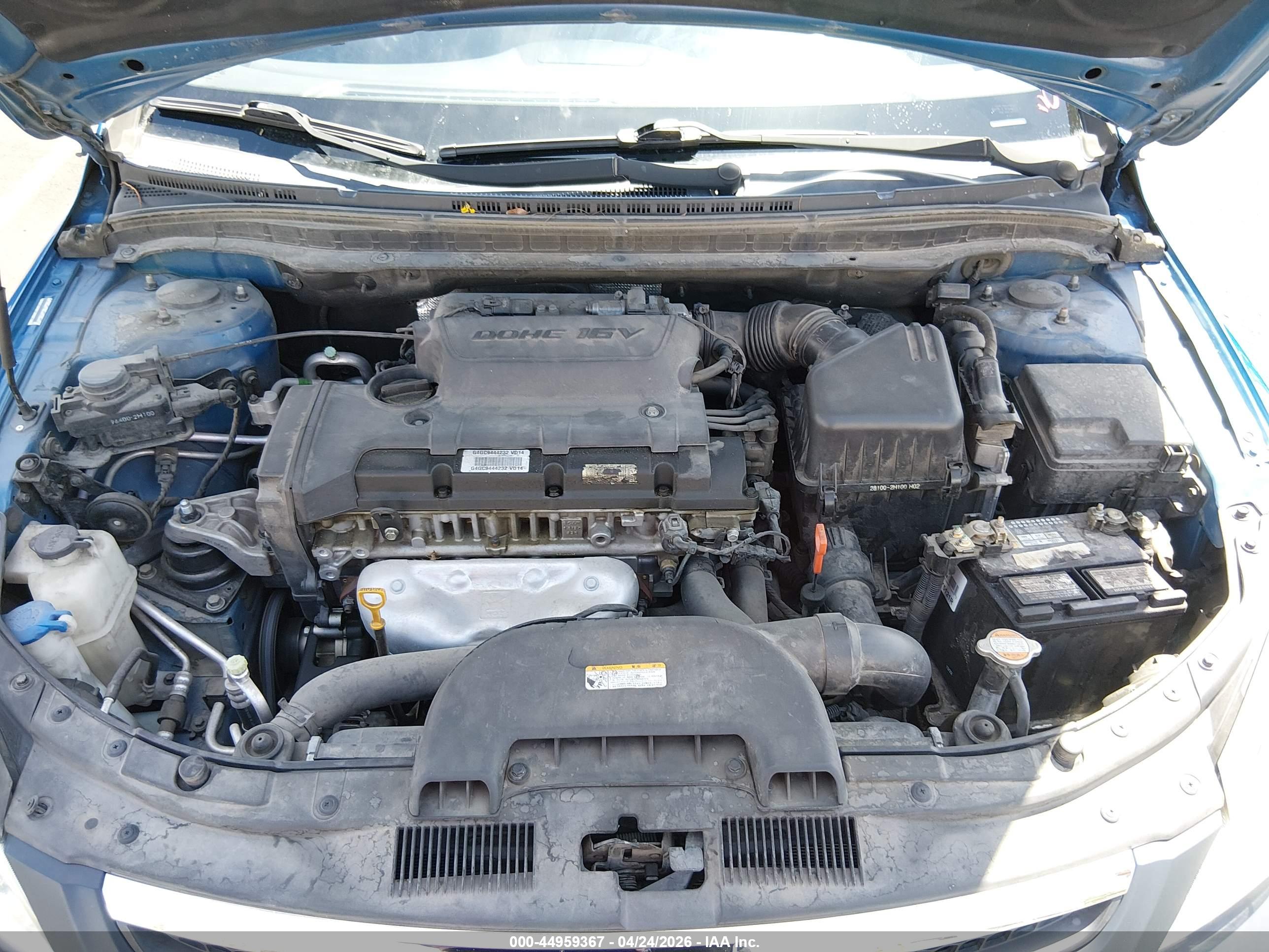 HYUNDAI ELANTRA image 10