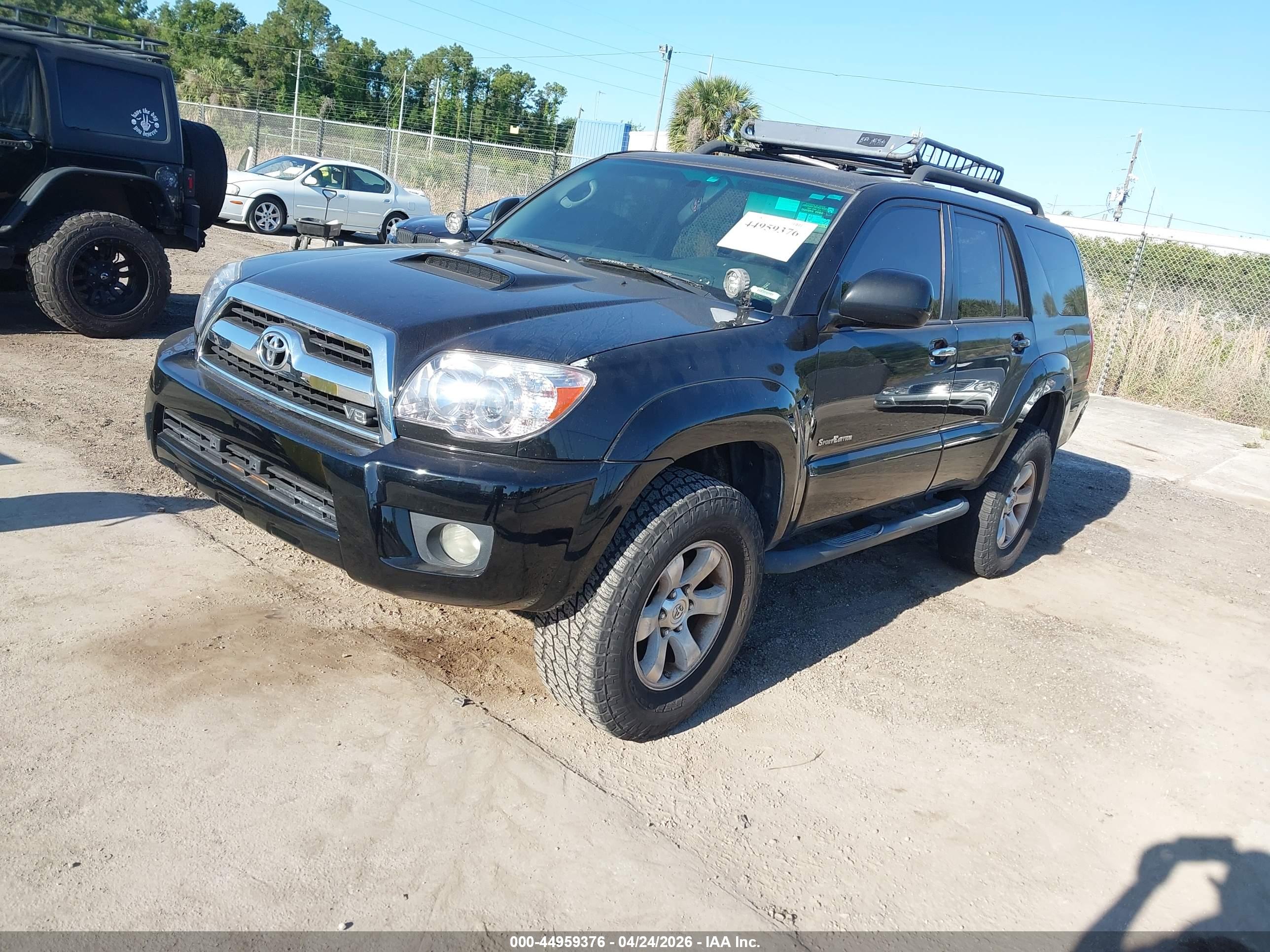 TOYOTA 4RUNNER image 2