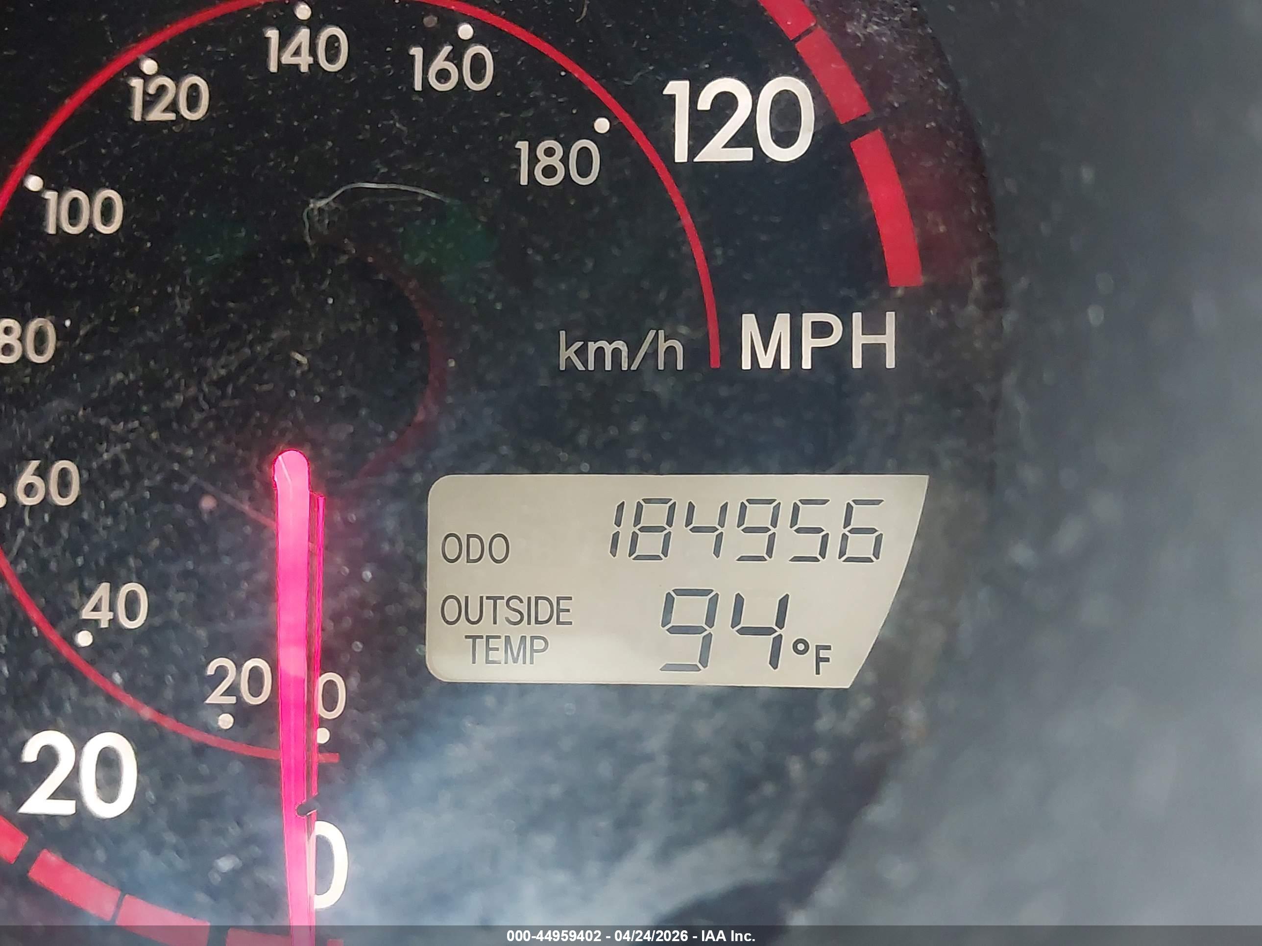 PONTIAC VIBE image 7