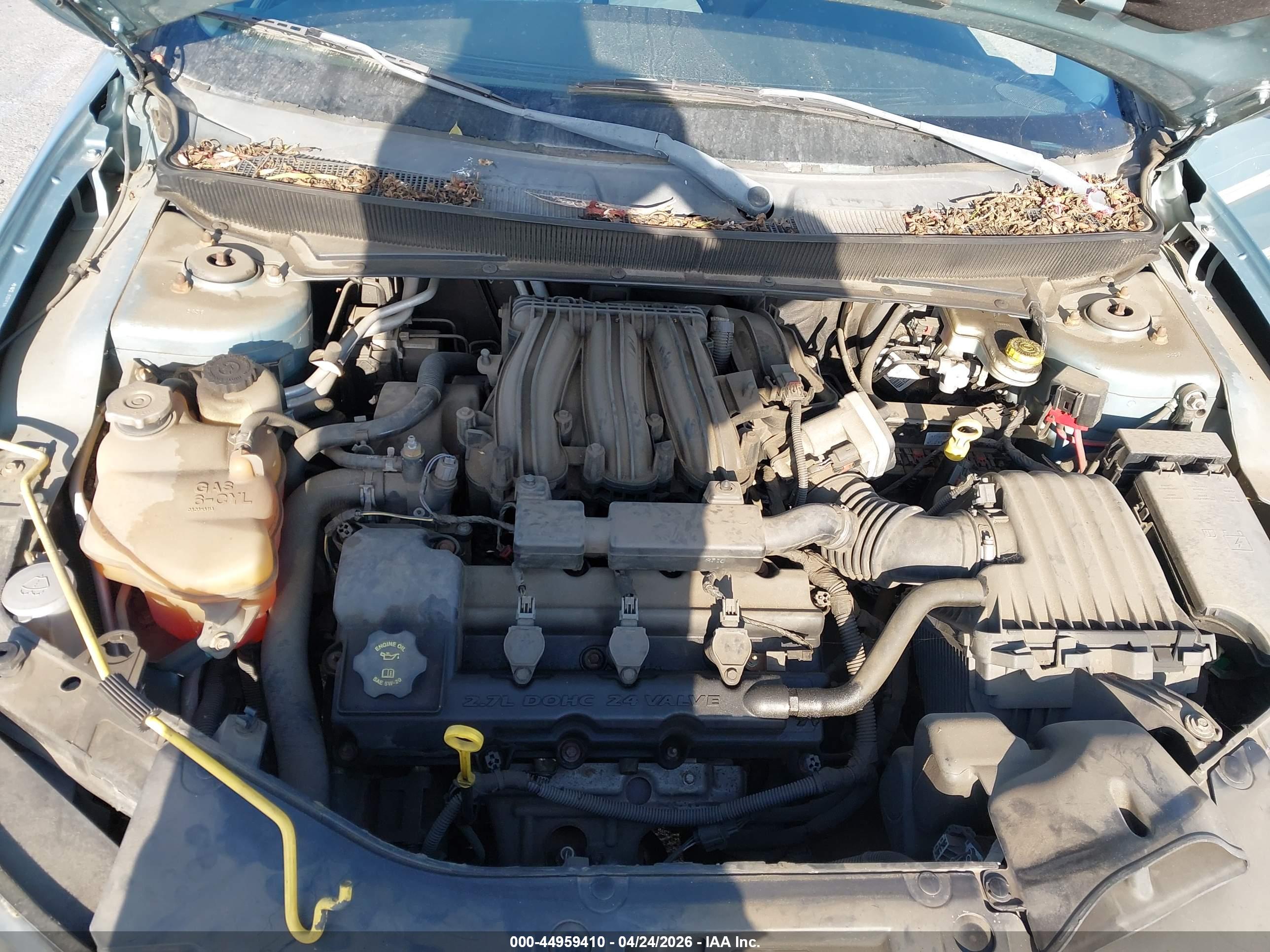 CHRYSLER SEBRING image 10