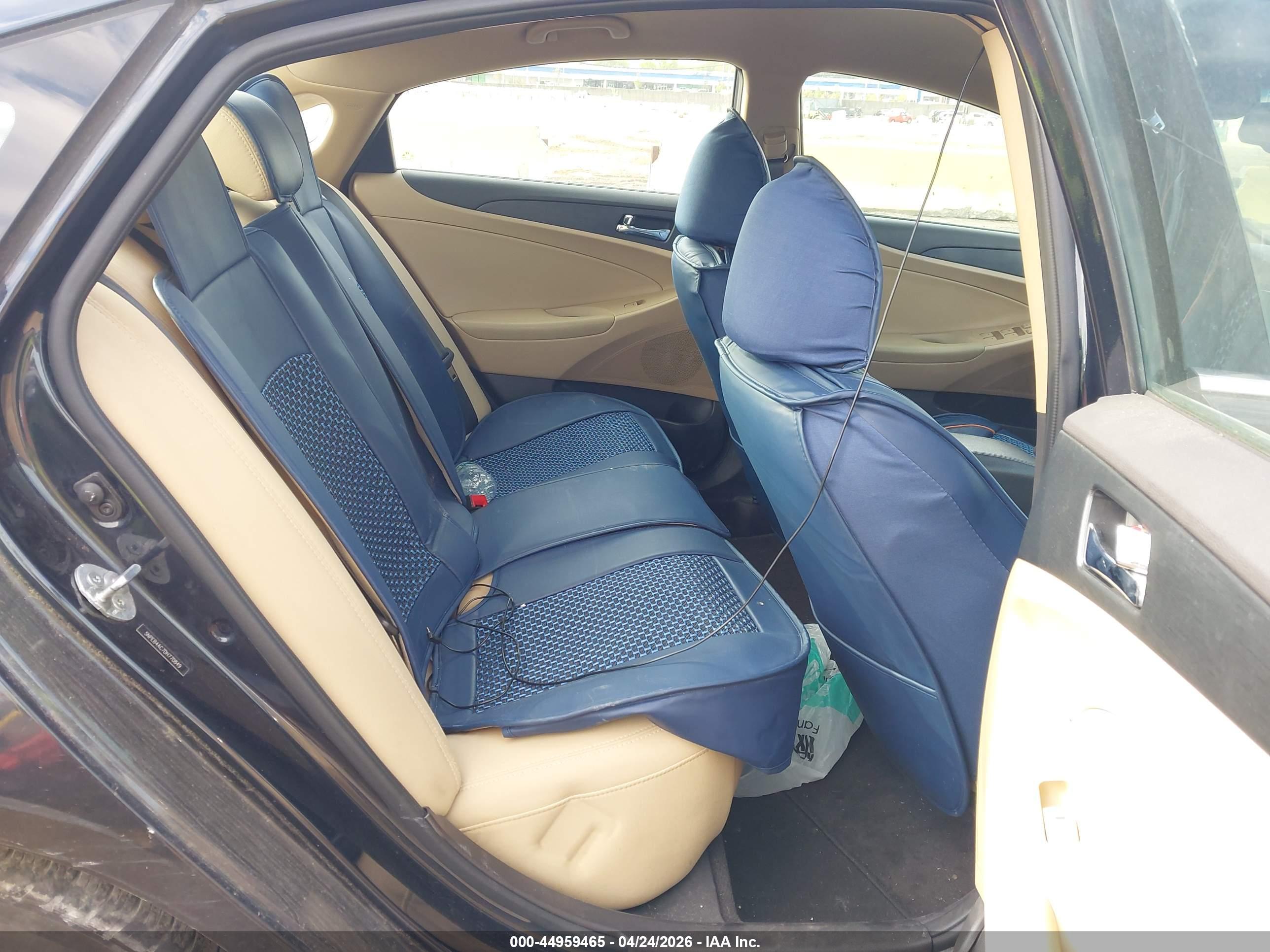 HYUNDAI SONATA image 8