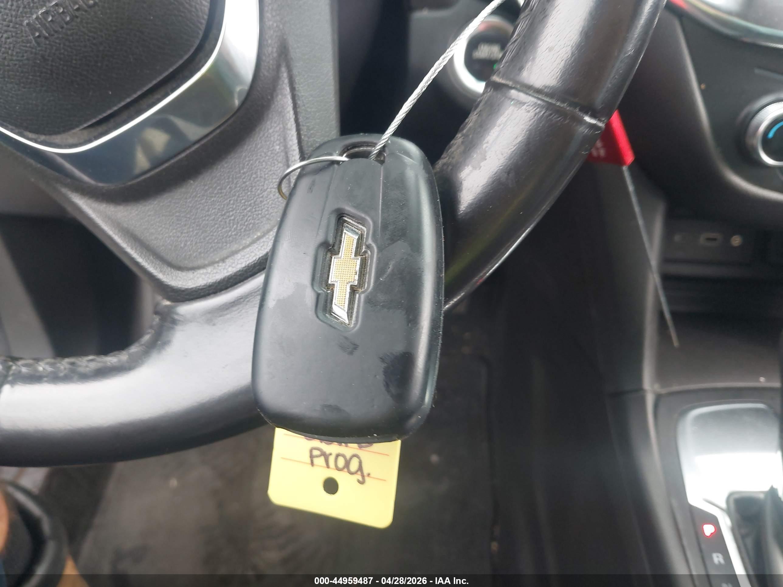CHEVROLET EQUINOX image 11