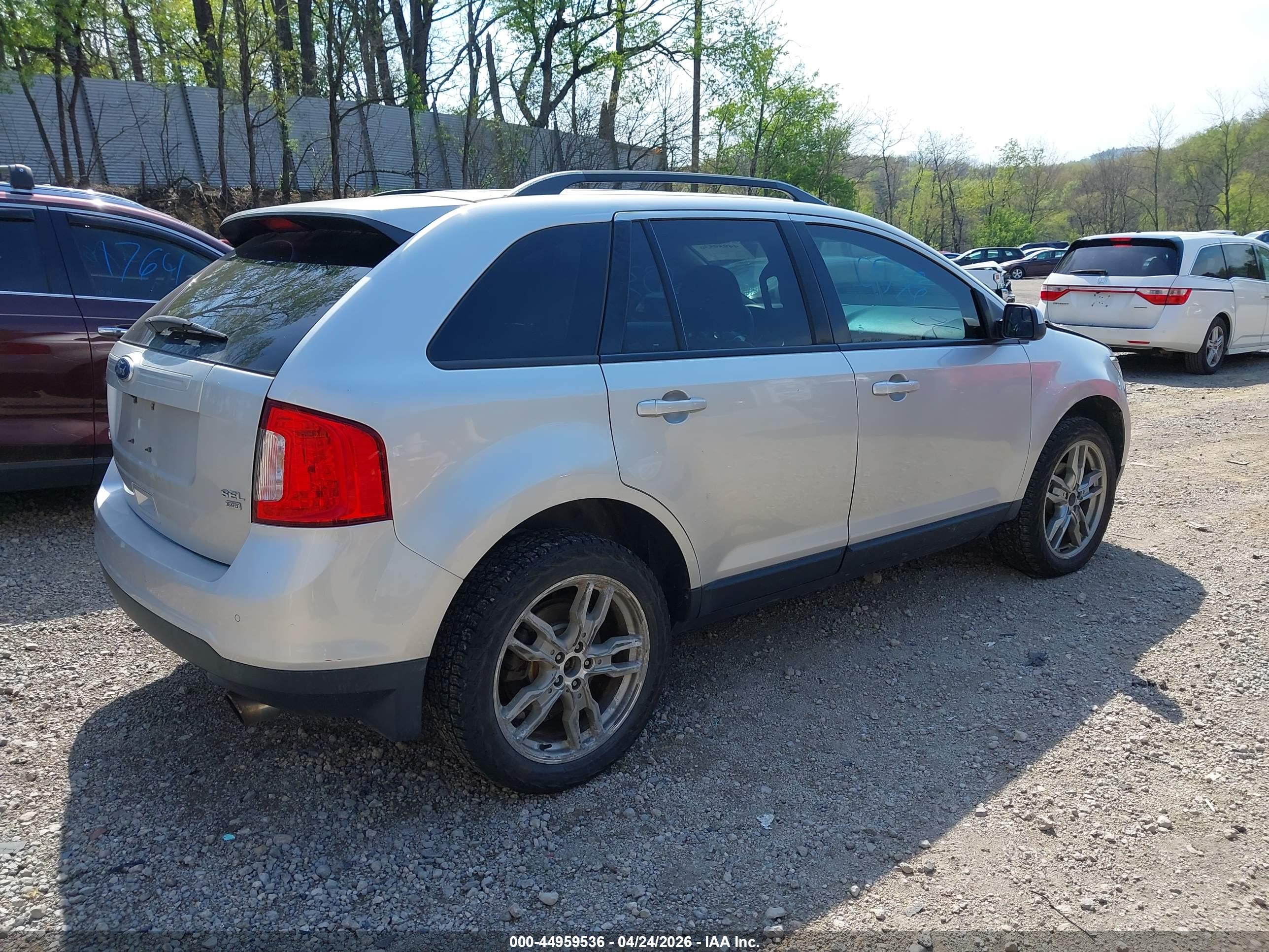 FORD EDGE image 4