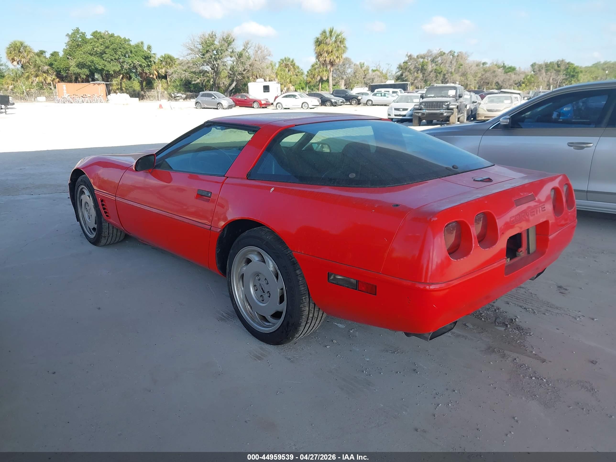 CHEVROLET CORVETTE image 3