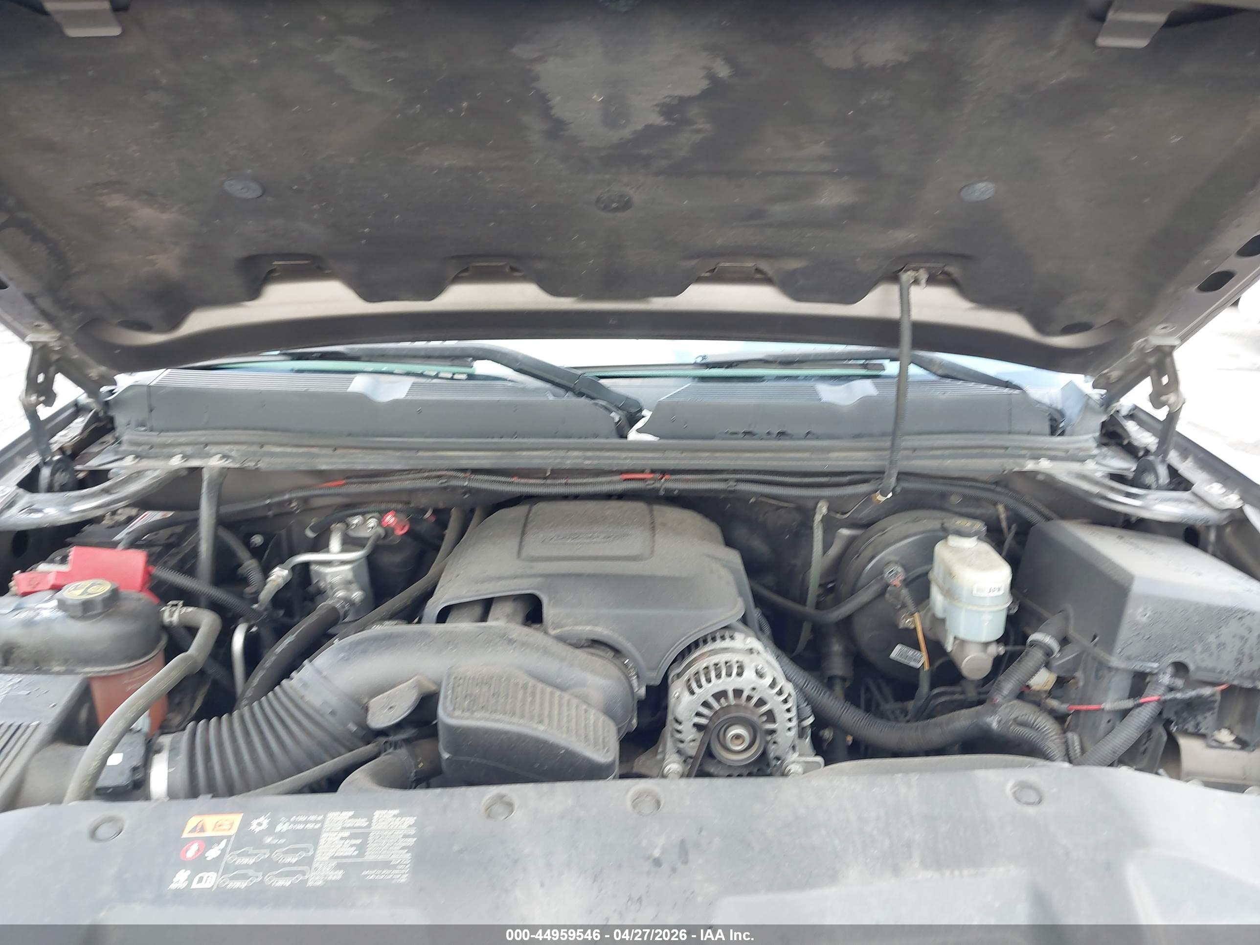 CHEVROLET SILVERADO image 10