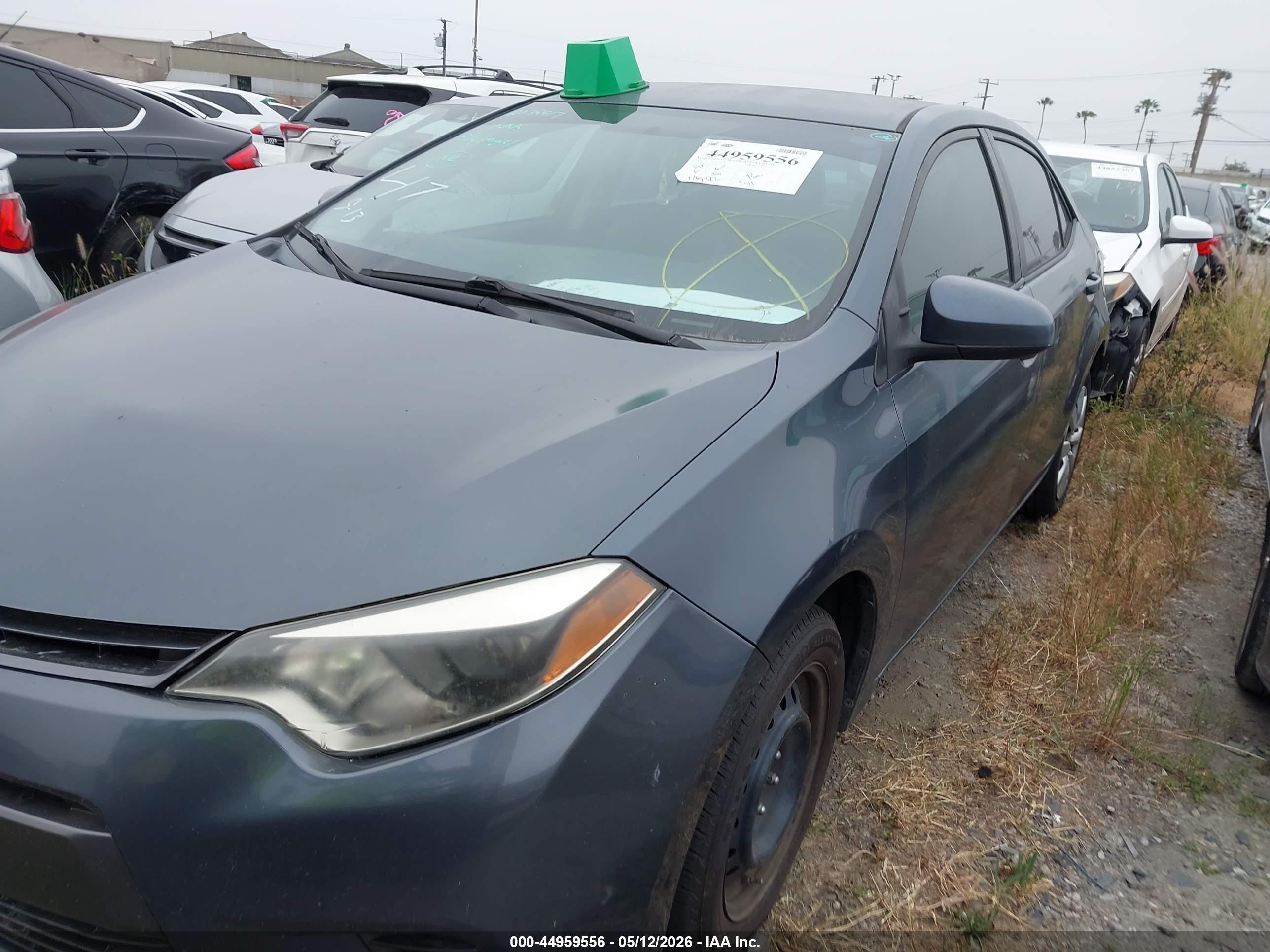 TOYOTA COROLLA image 2