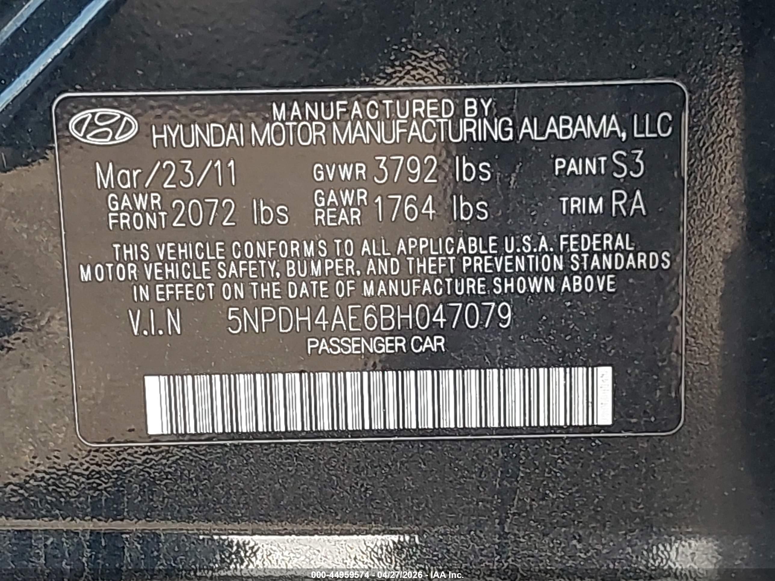 HYUNDAI ELANTRA image 9