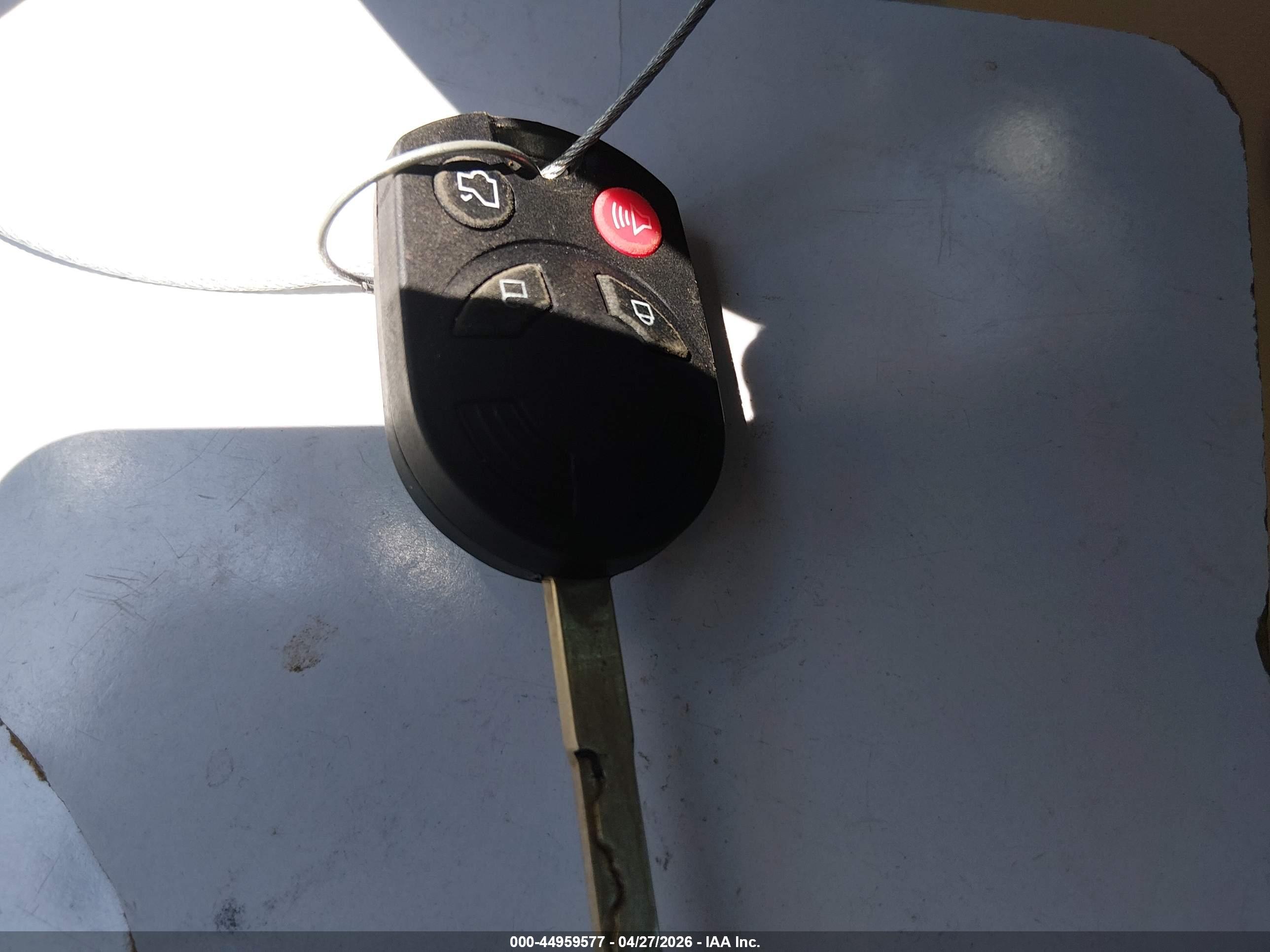 FORD ESCAPE image 11