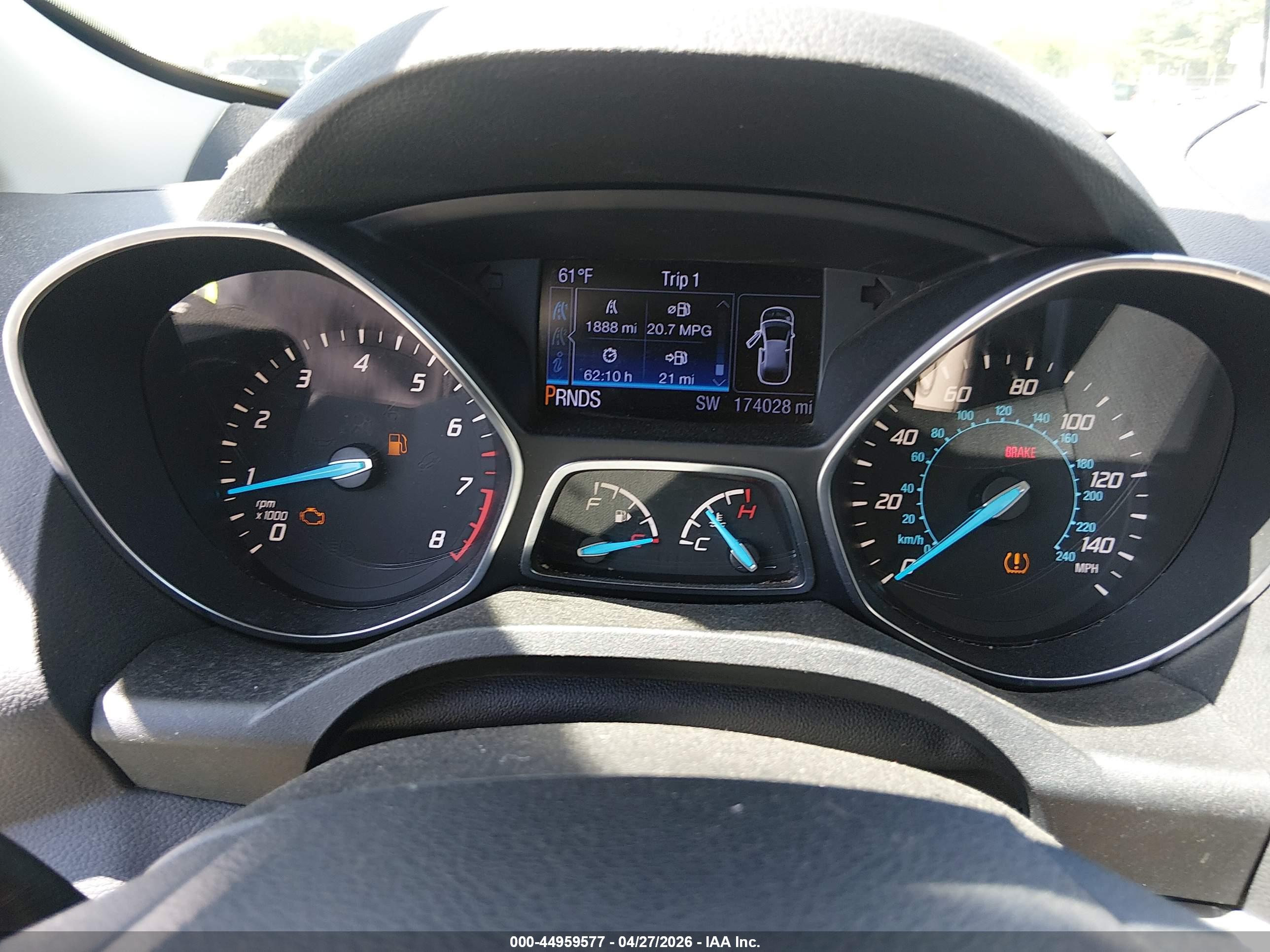 FORD ESCAPE image 7