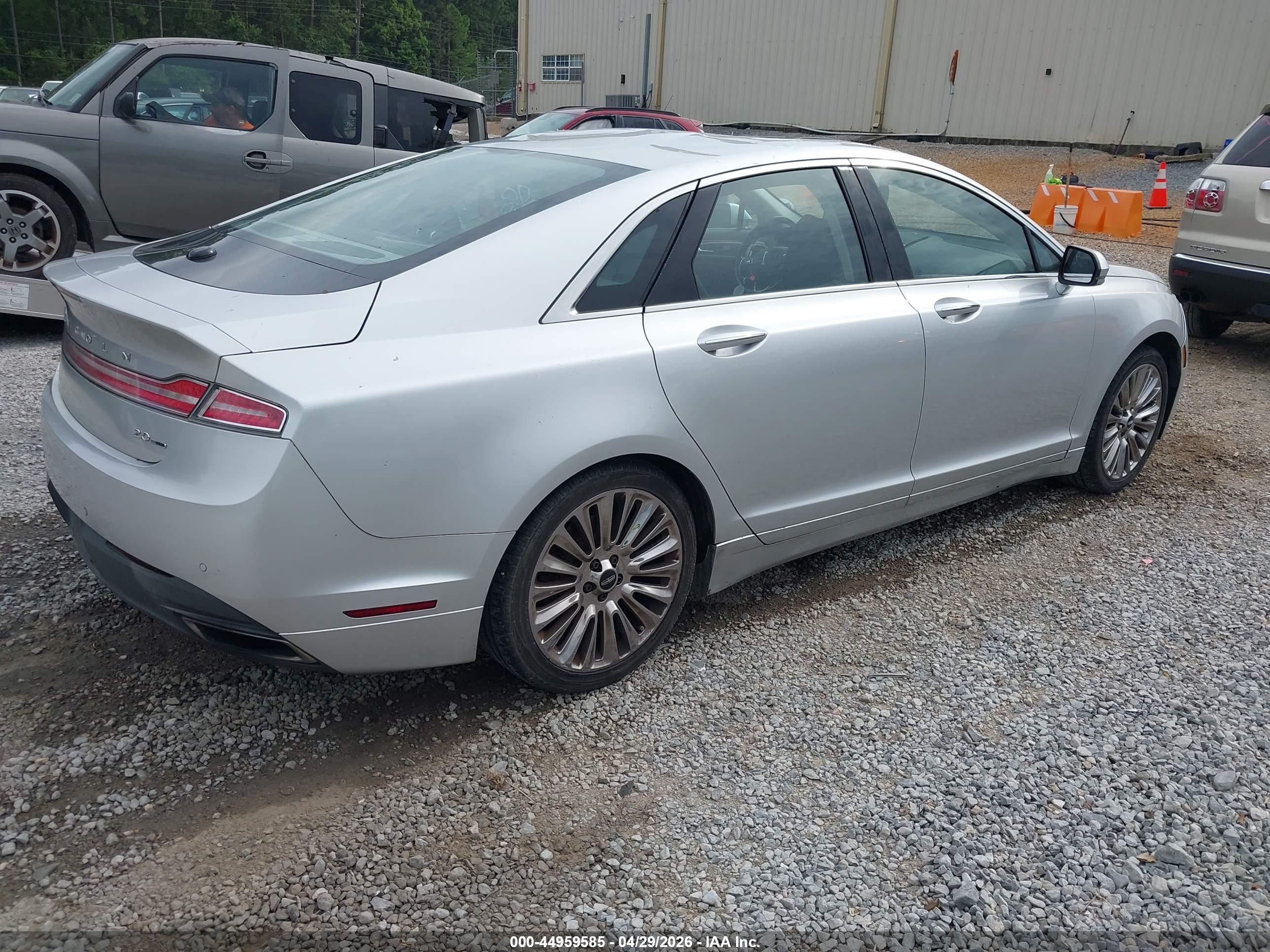 LINCOLN MKZ image 4