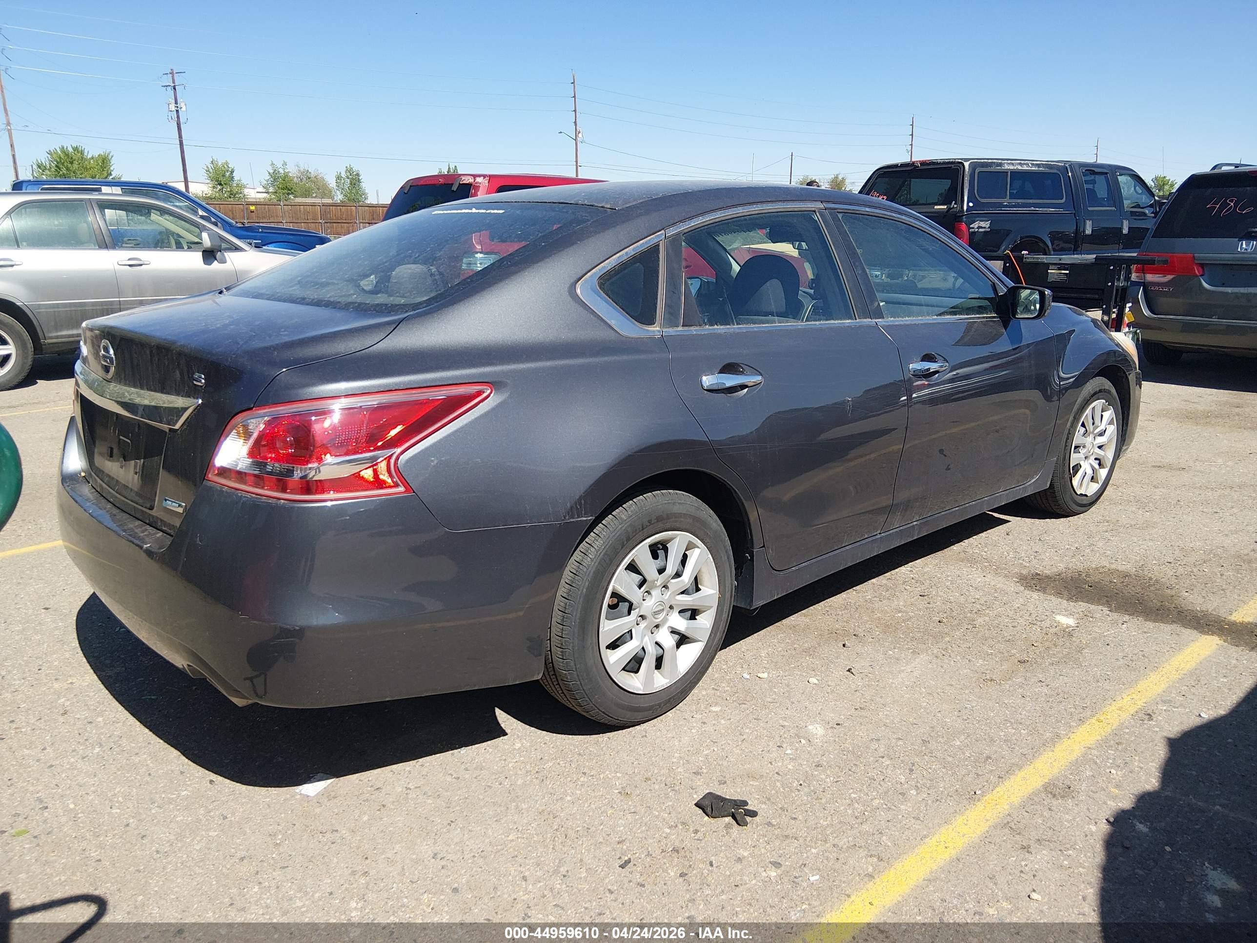 NISSAN ALTIMA image 4