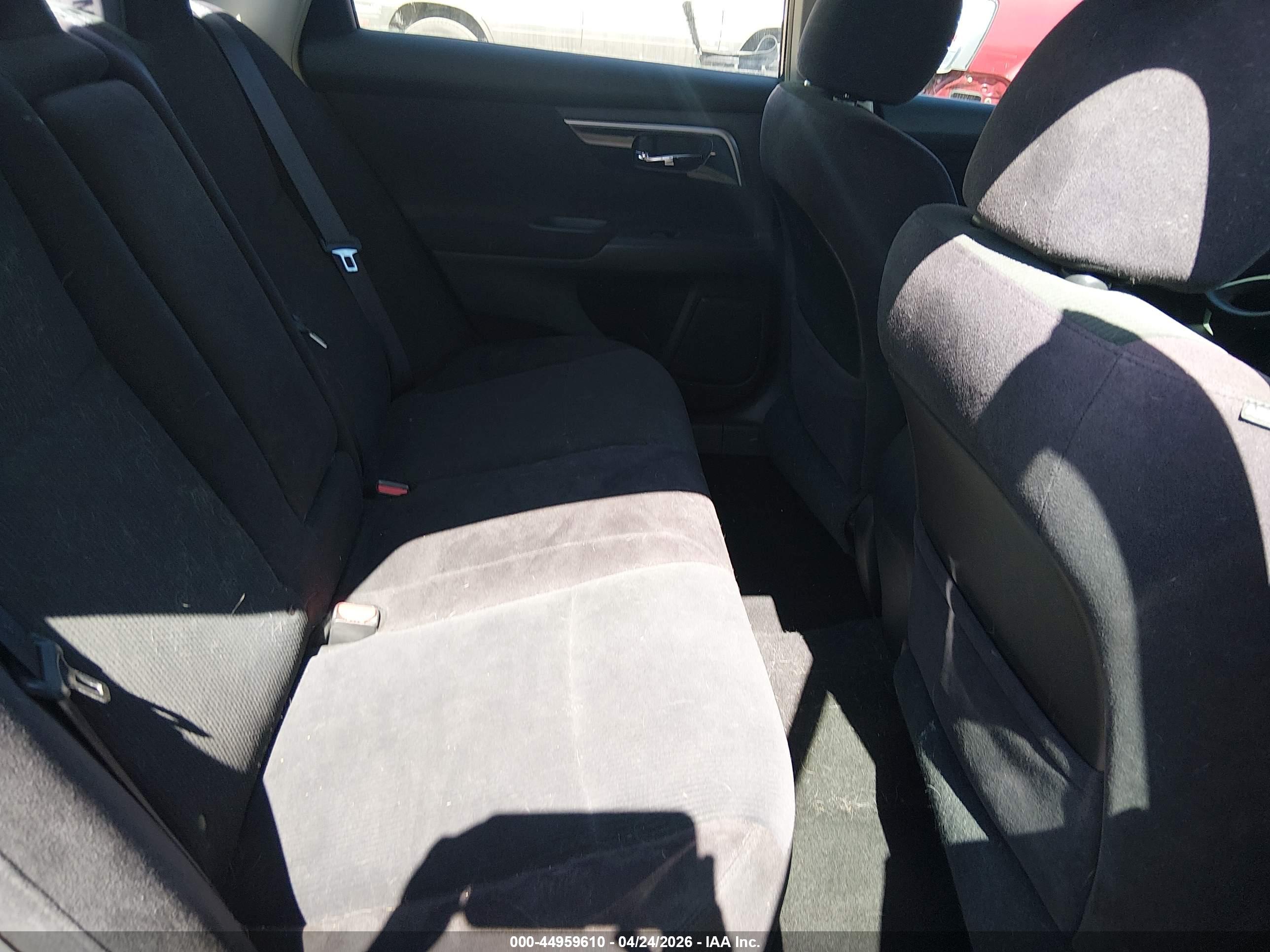 NISSAN ALTIMA image 8