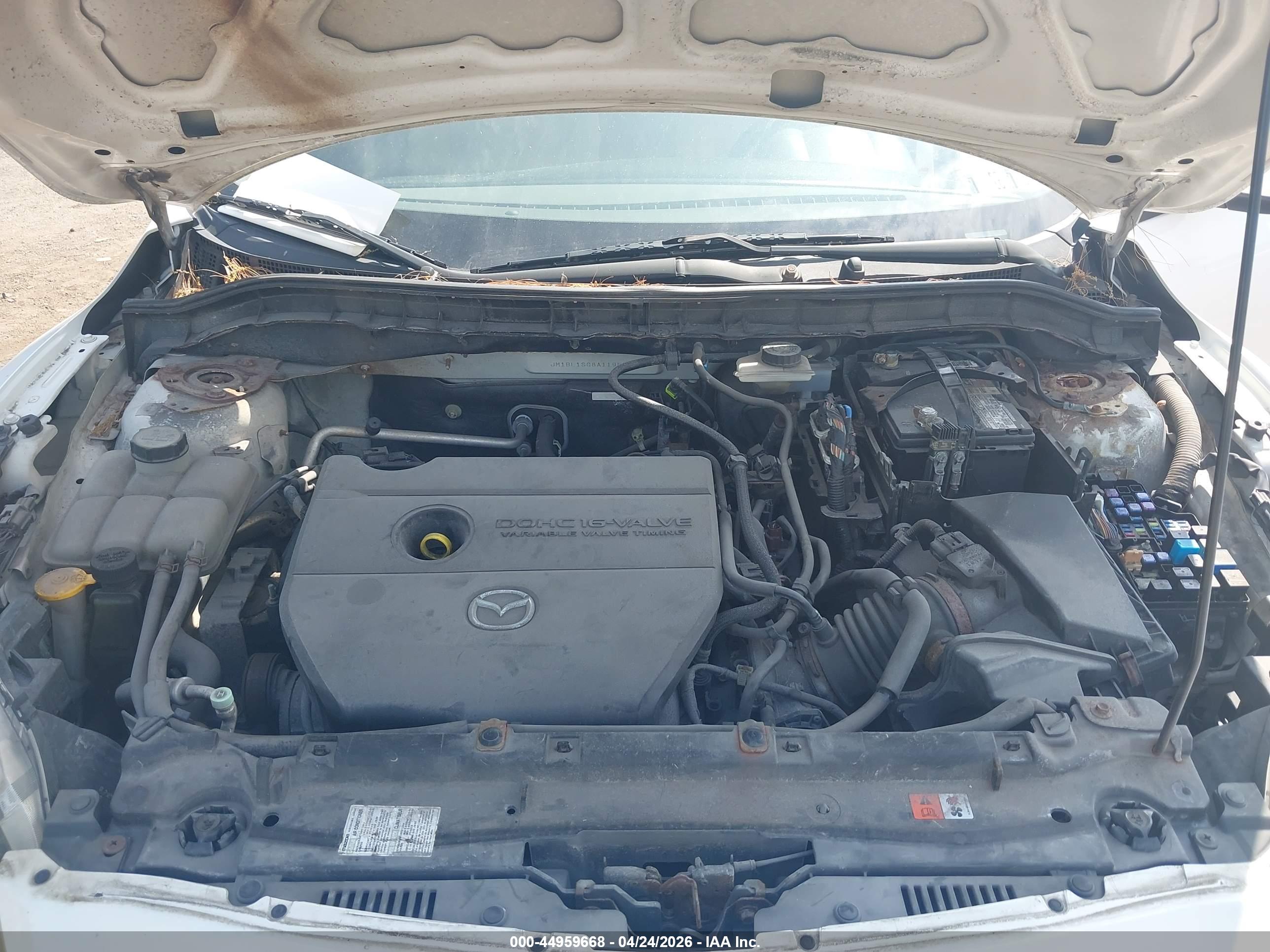 MAZDA MAZDA3 image 10