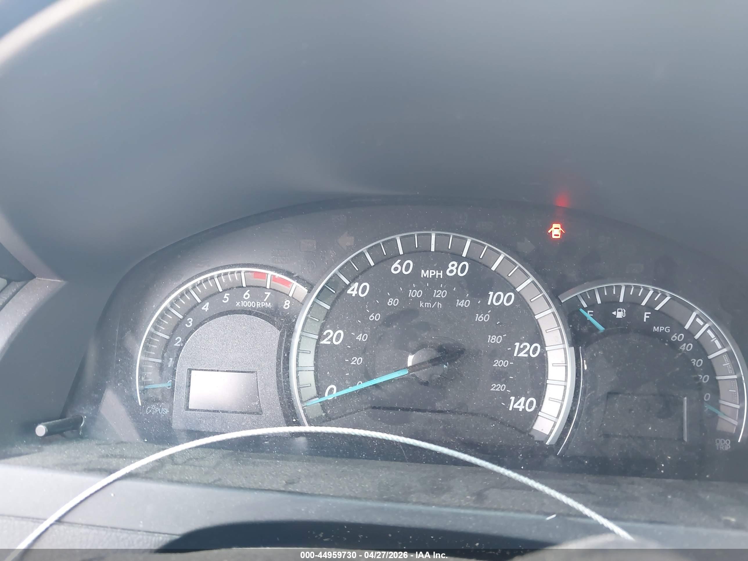 TOYOTA CAMRY image 7