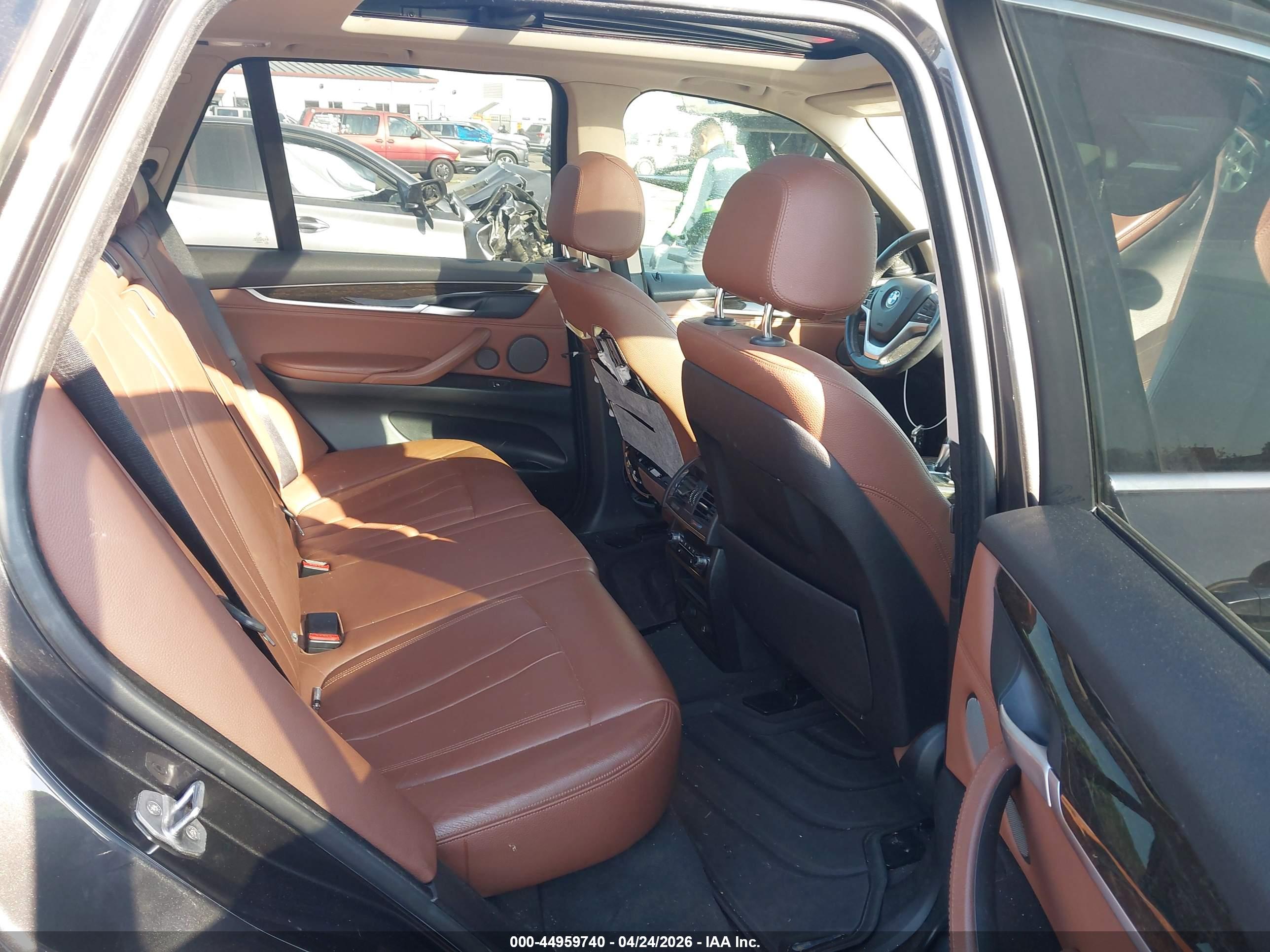 BMW X5 image 8