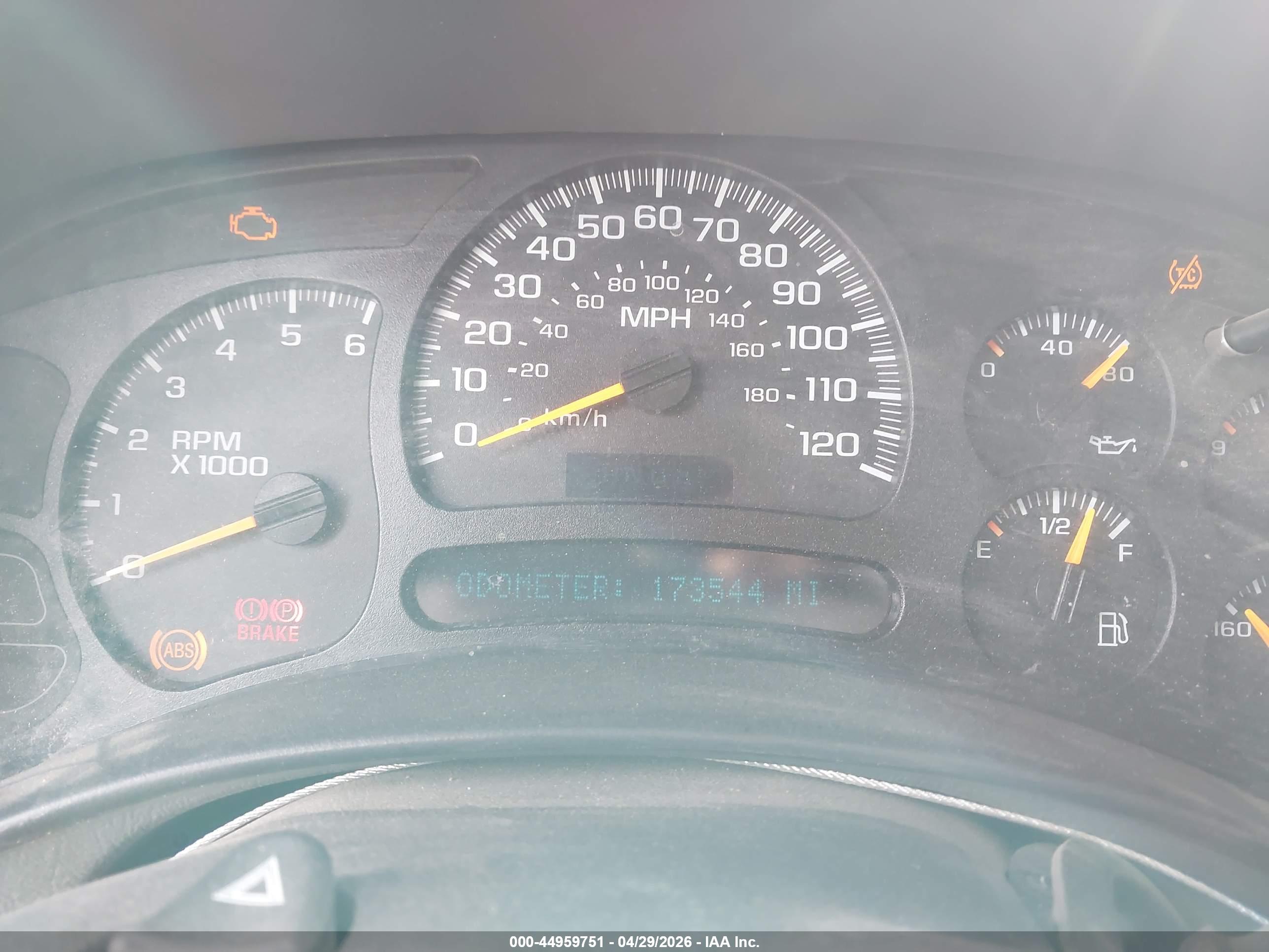 CHEVROLET TAHOE image 7