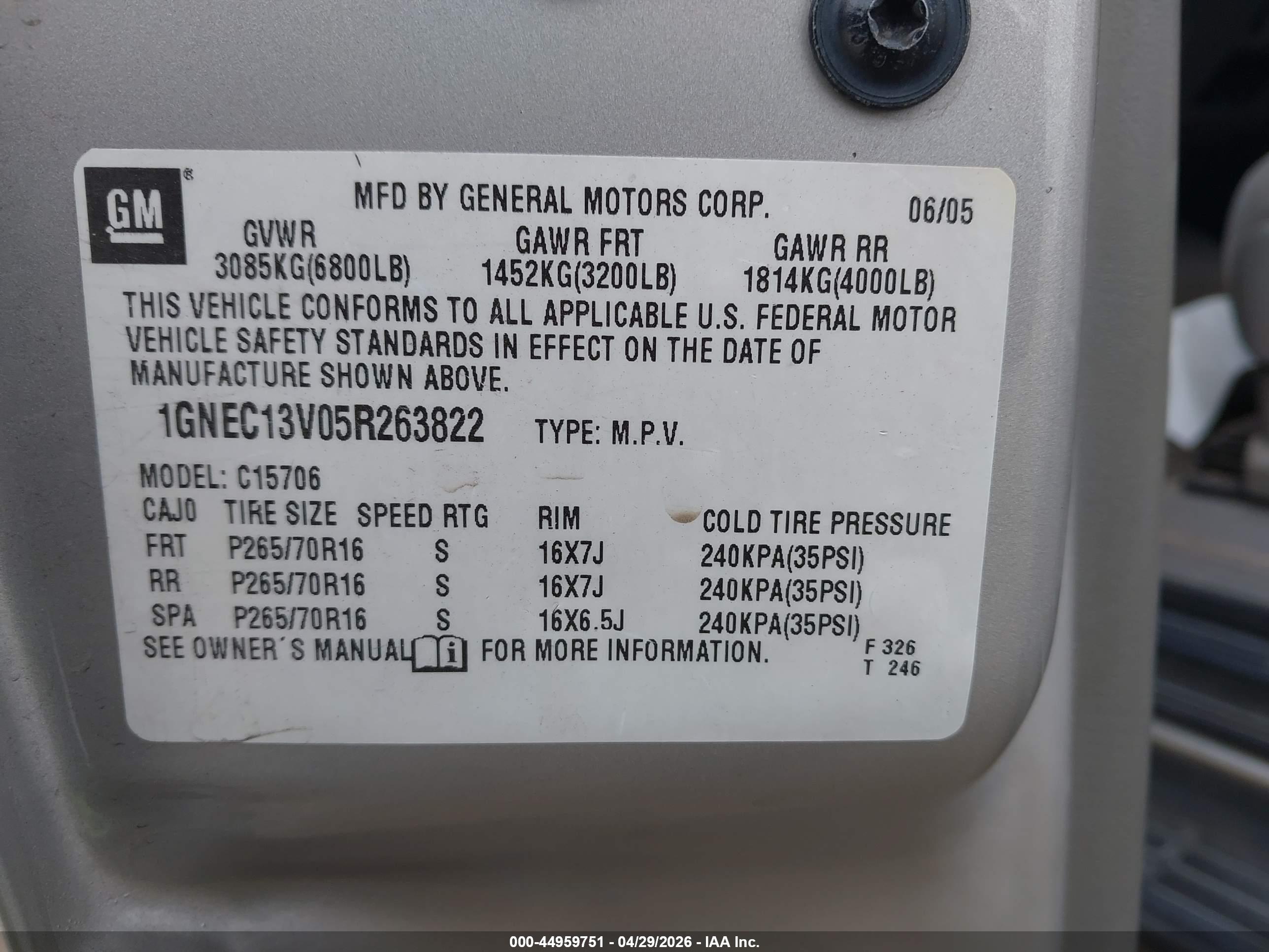 CHEVROLET TAHOE image 9